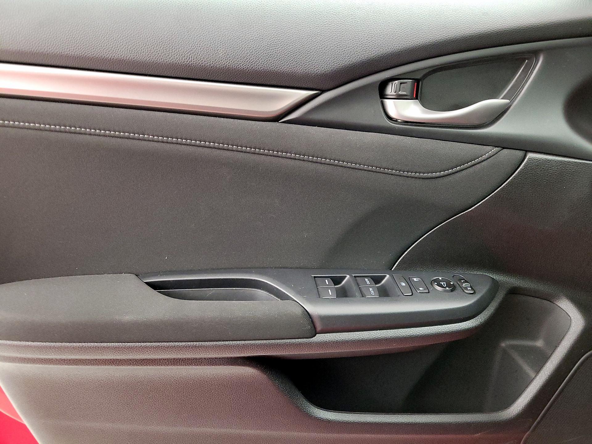 Thumbnail: 2019 Honda Civic - 12