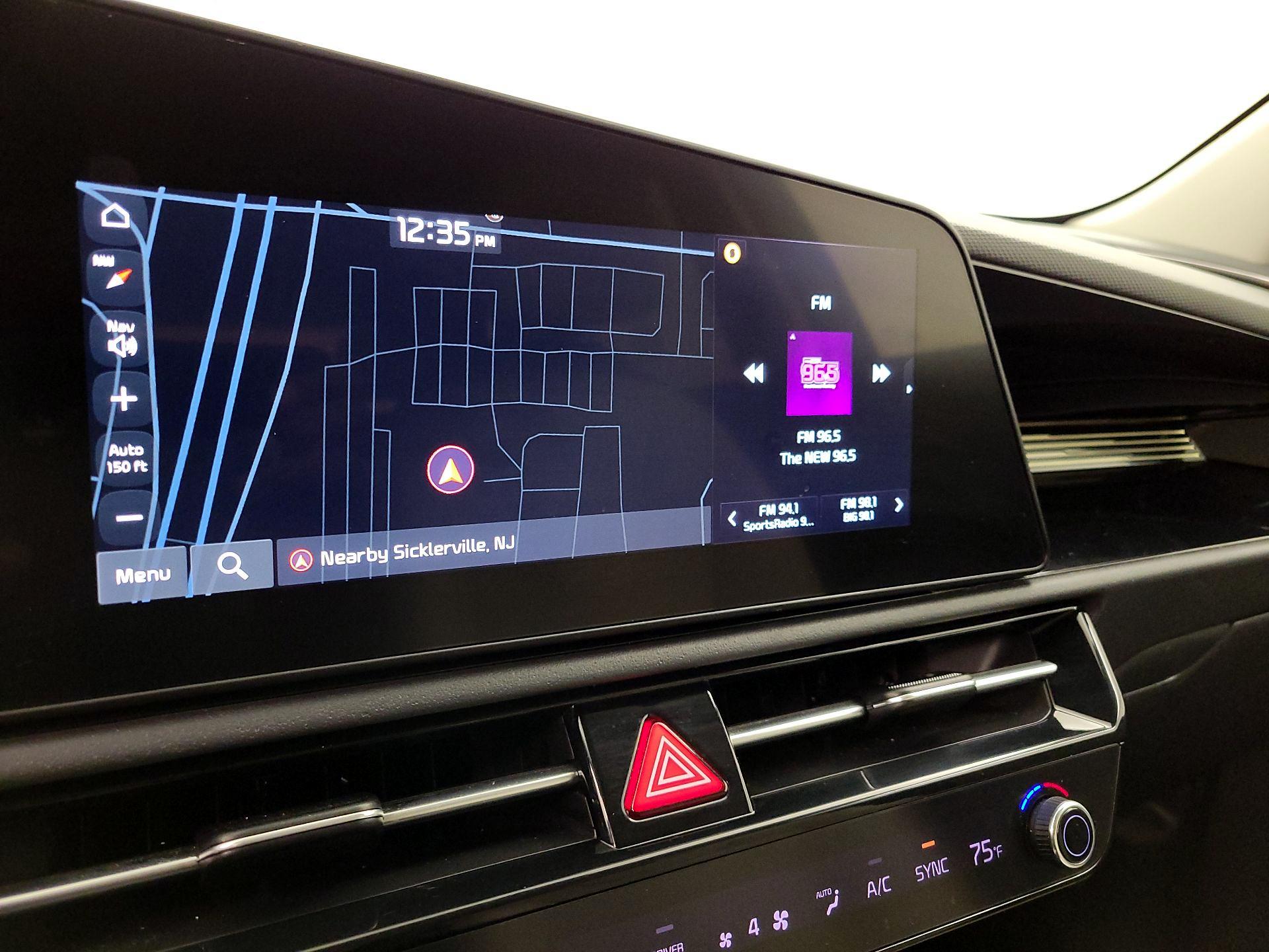 Thumbnail: 2023 Kia Niro - 14