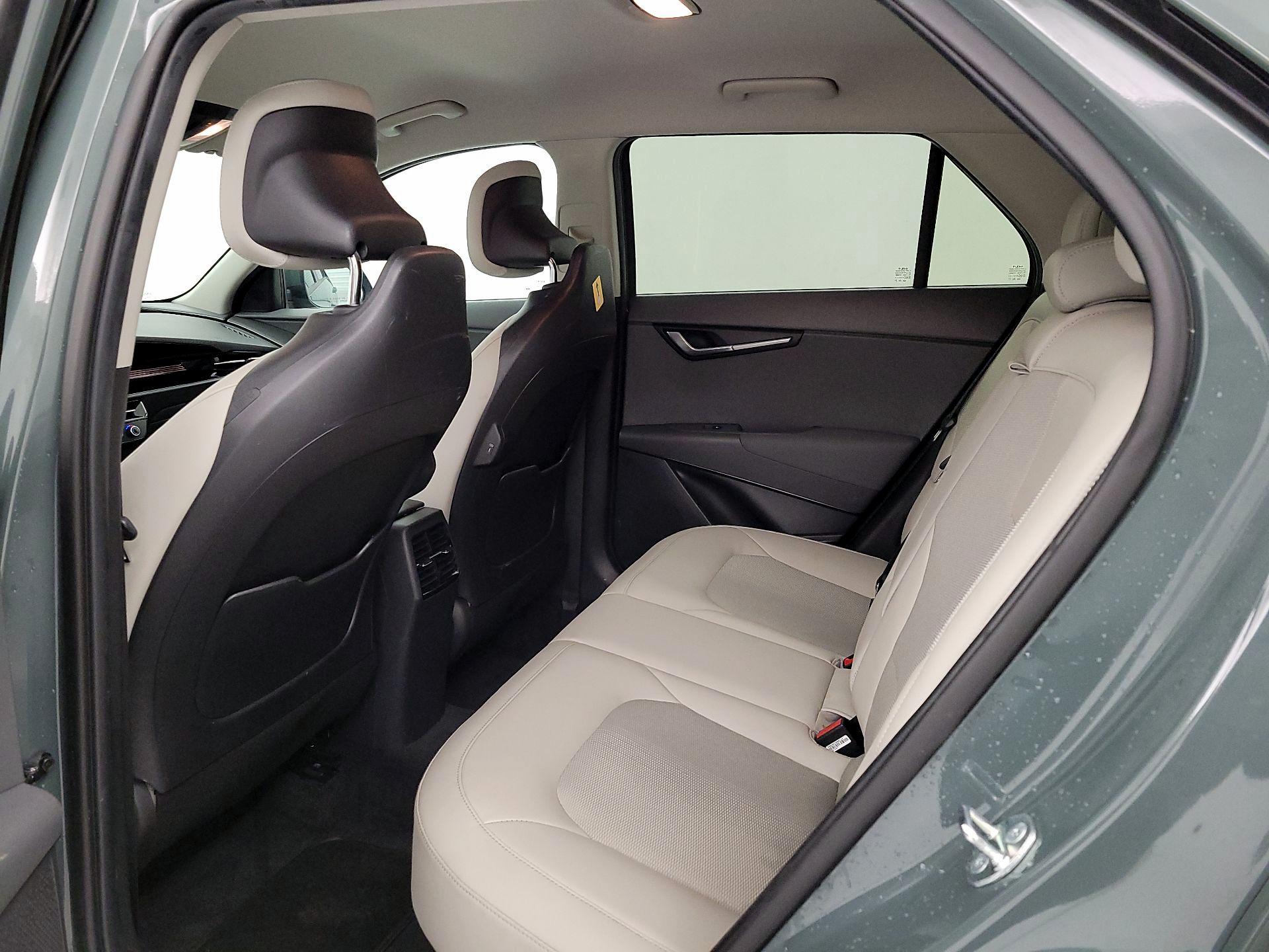 Thumbnail: 2023 Kia Niro - 20