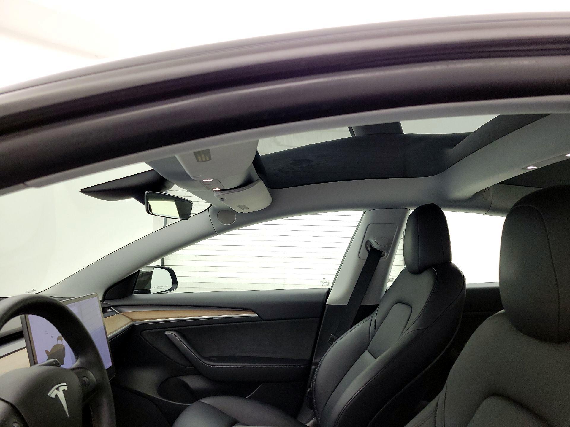 Thumbnail: 2021 Tesla Model 3 - 18