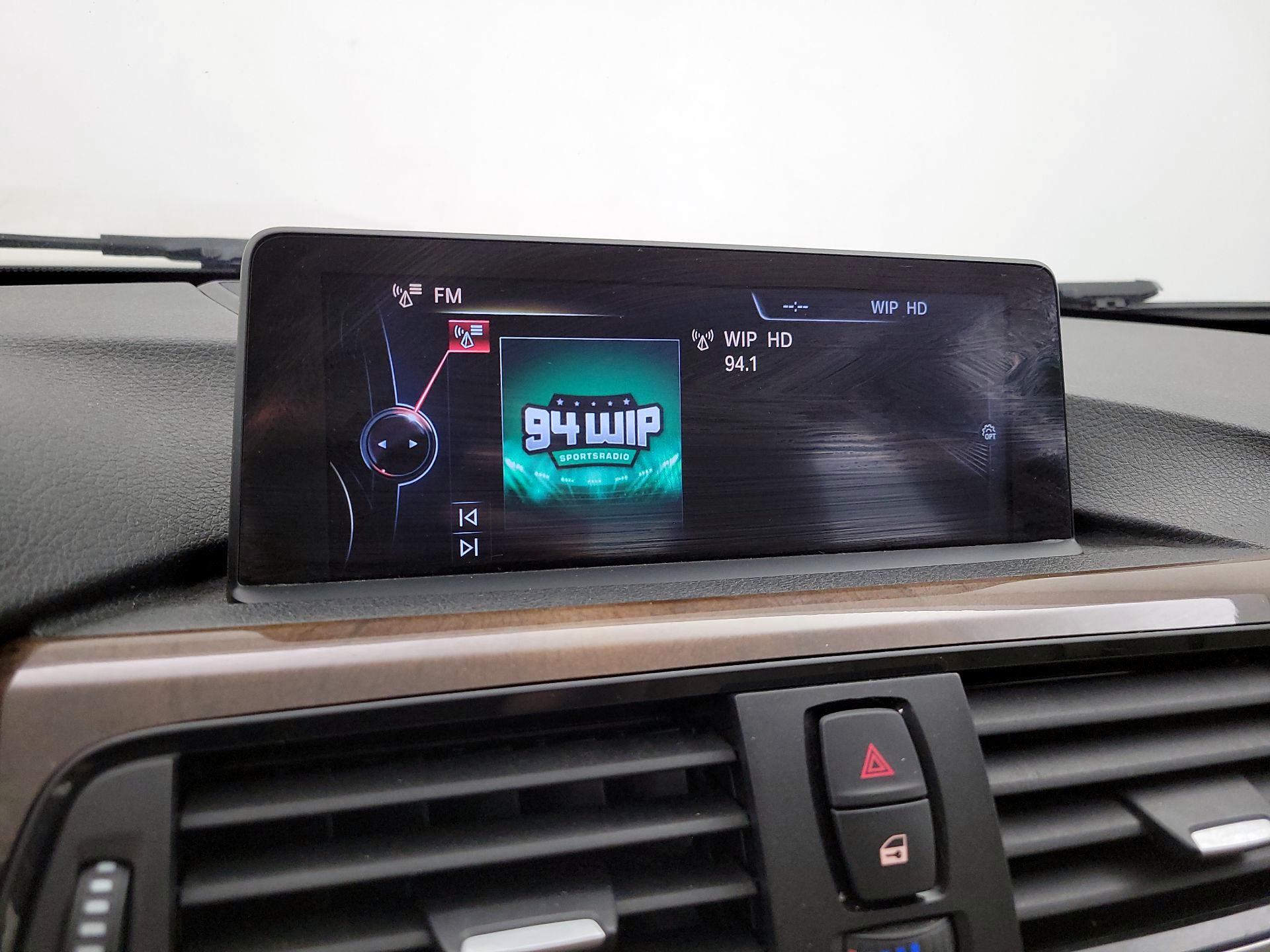 Thumbnail: 2015 BMW 3 Series - 15