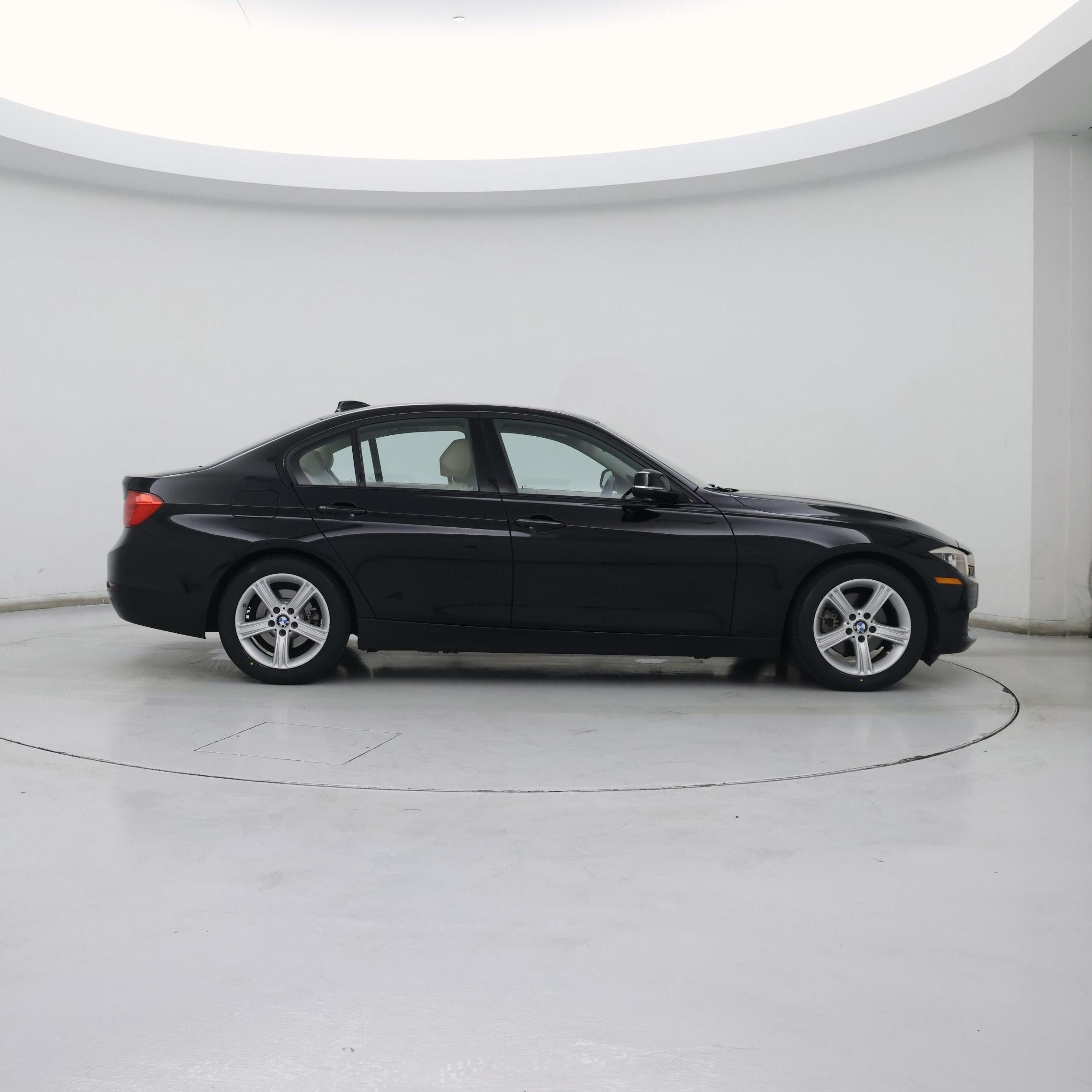 Thumbnail: 2015 BMW 3 Series - 7