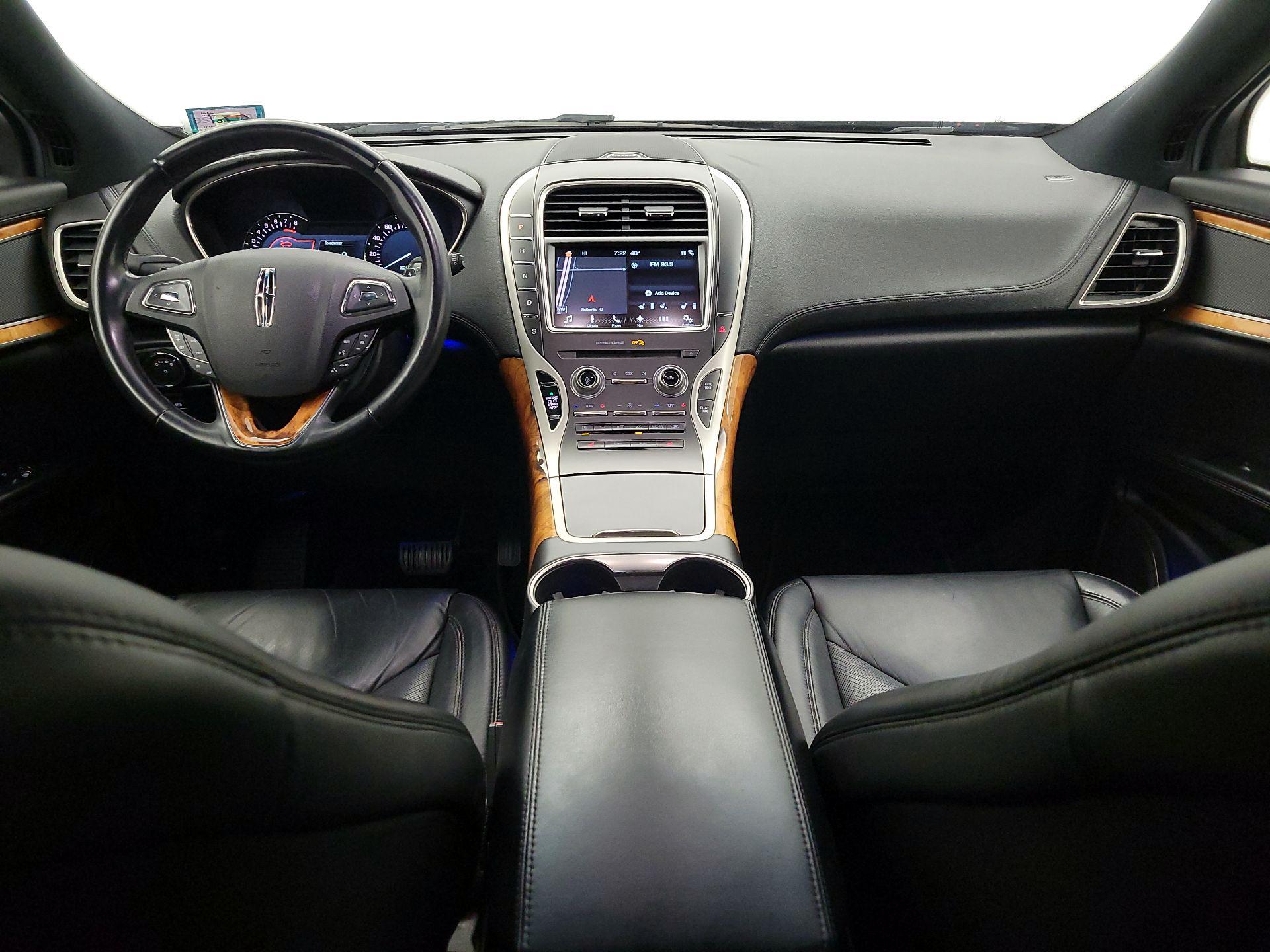 Thumbnail: 2017 Lincoln MKX - 9