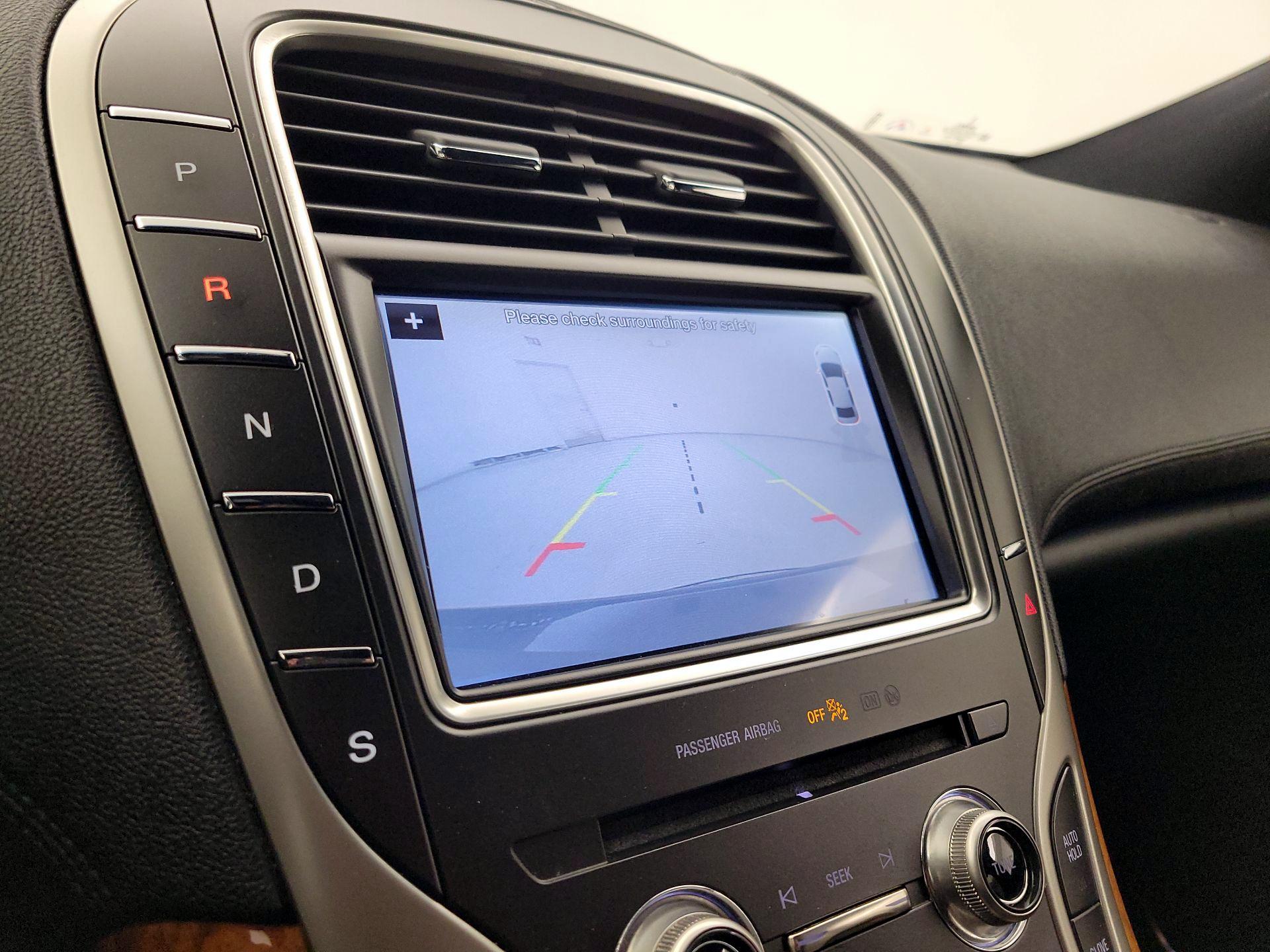 Thumbnail: 2017 Lincoln MKX - 15