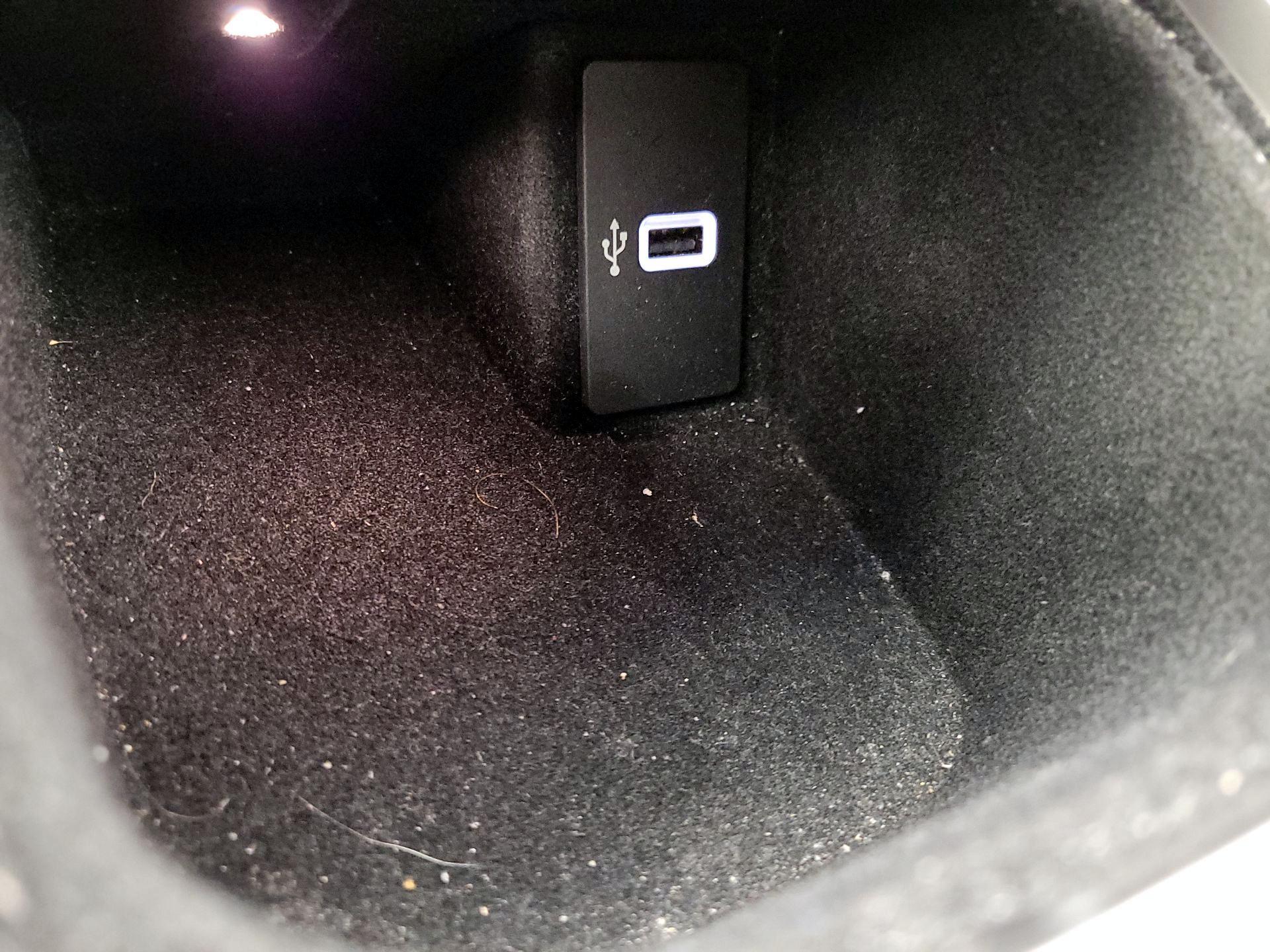 Thumbnail: 2017 Lincoln MKX - 19