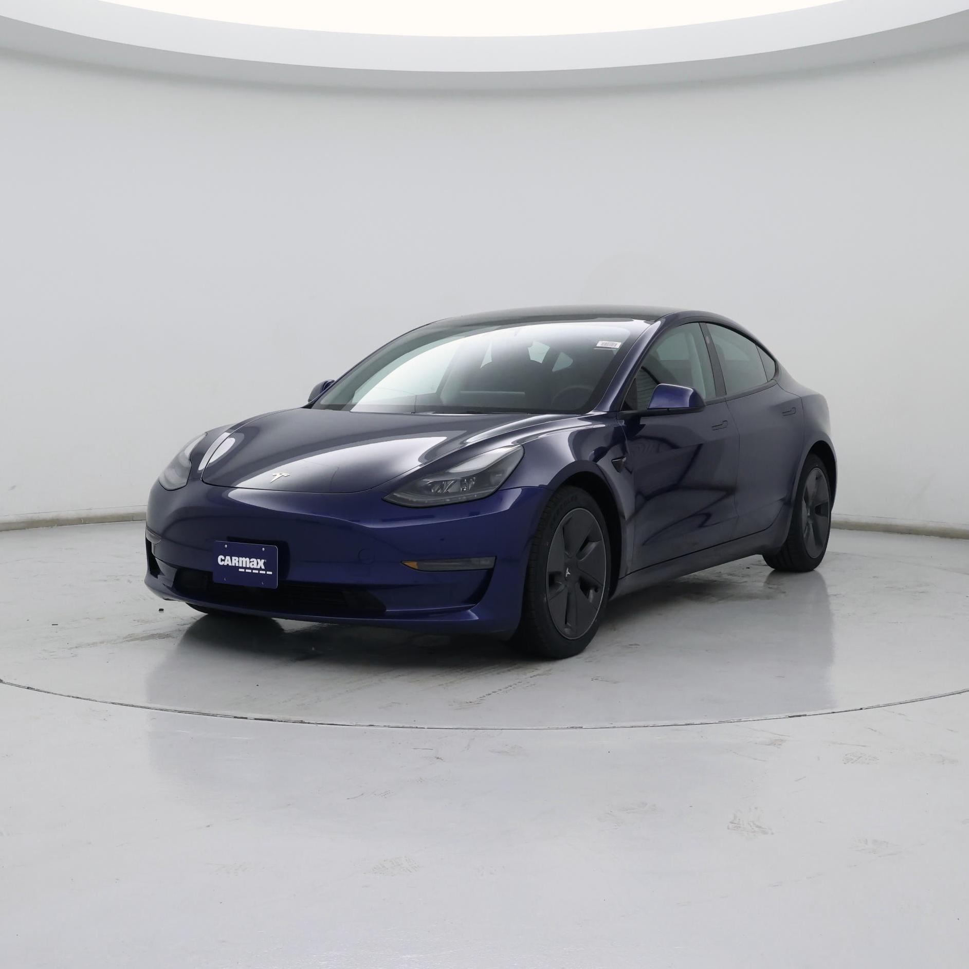 Thumbnail: 2023 Tesla Model 3 - 4