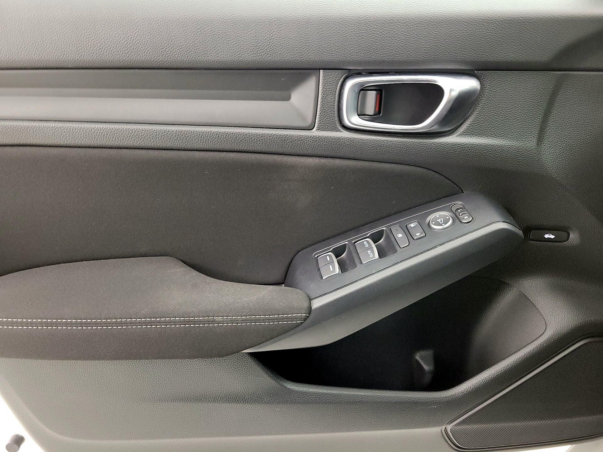 Thumbnail: 2024 Honda Civic - 12