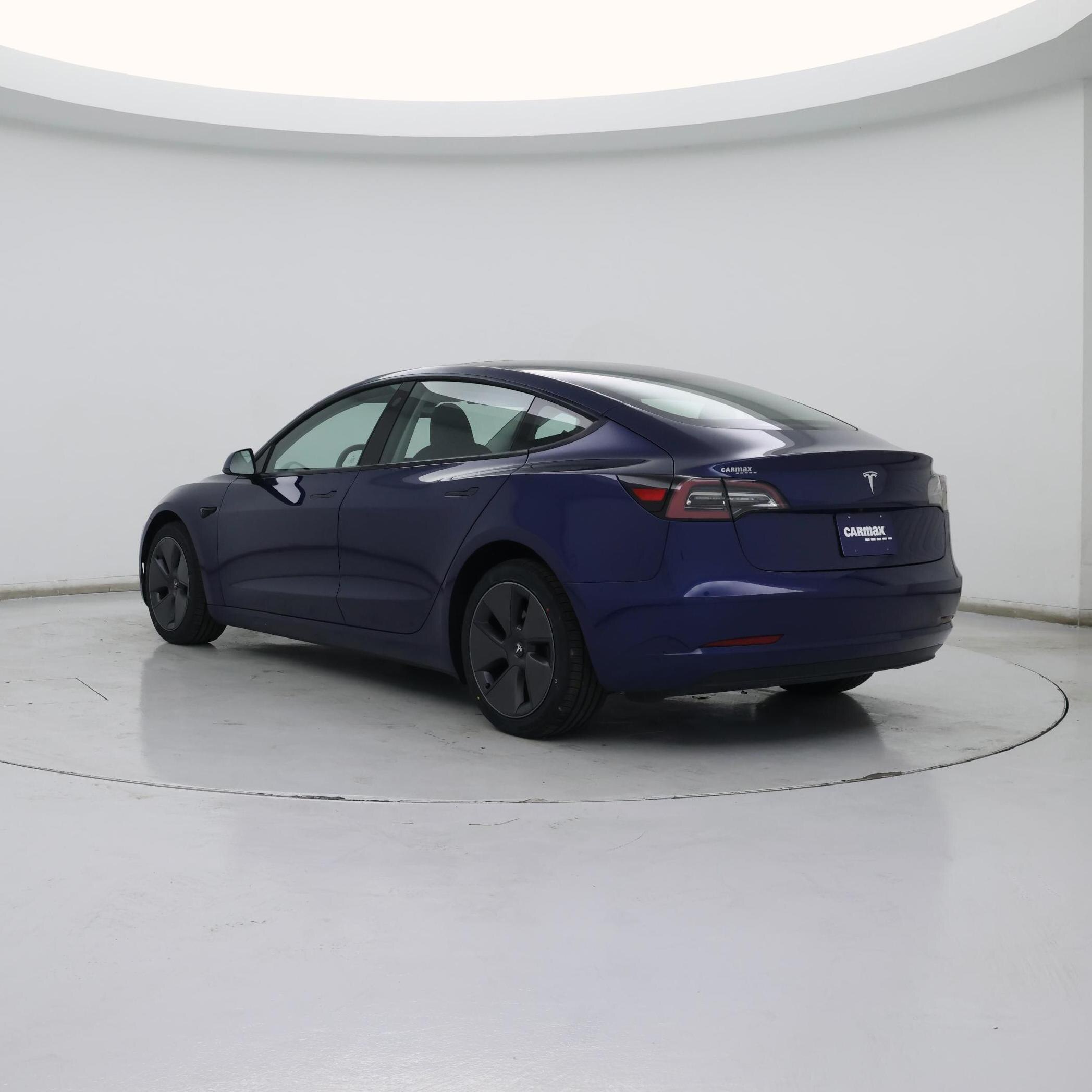 Thumbnail: 2023 Tesla Model 3 - 2