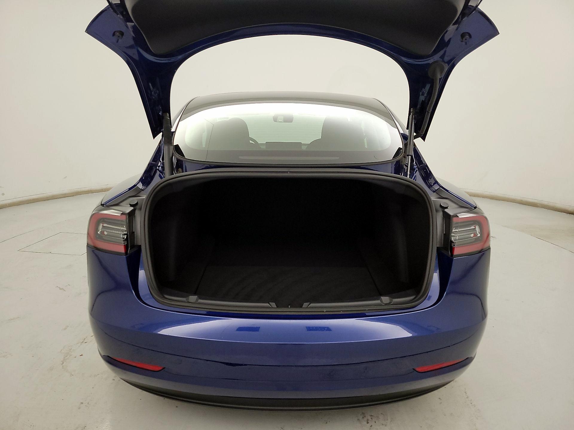 Thumbnail: 2023 Tesla Model 3 - 20