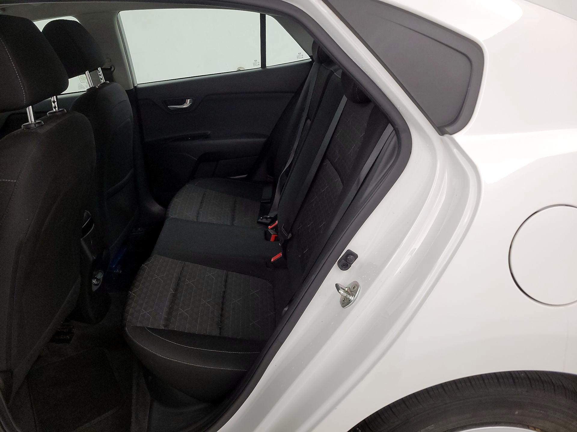 Thumbnail: 2020 Kia Rio - 19