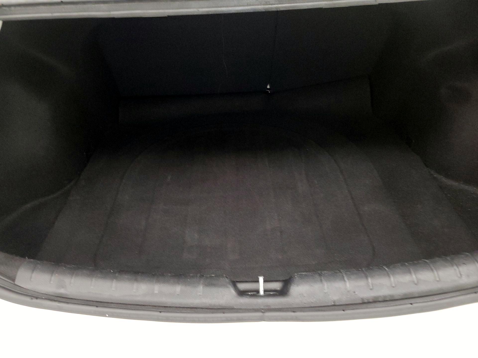 Thumbnail: 2020 Kia Rio - 20