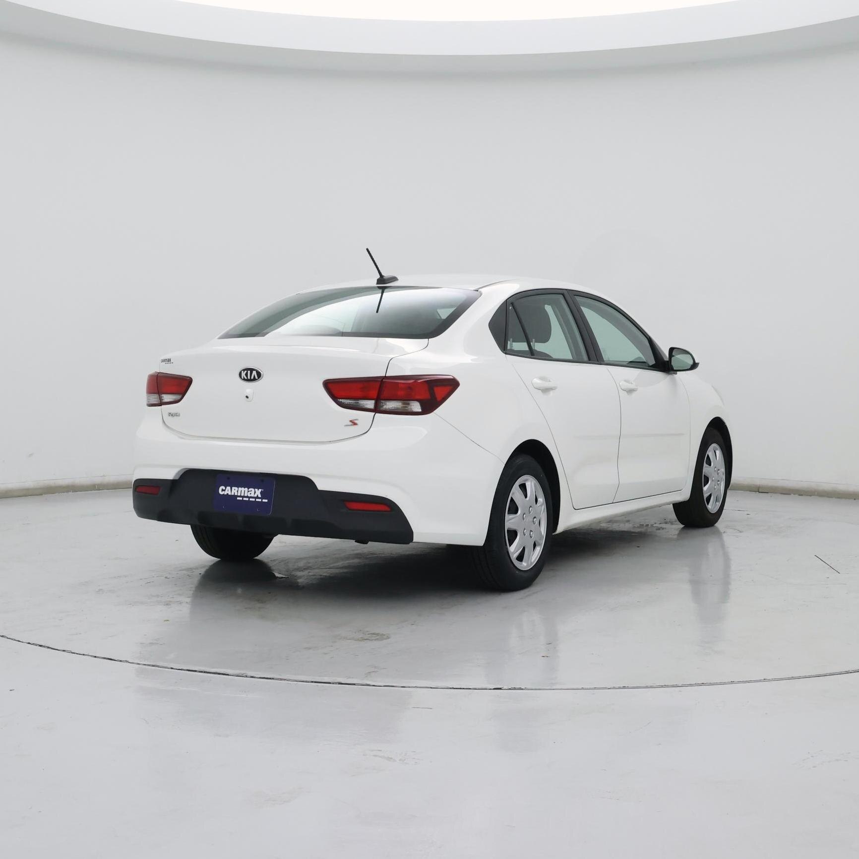 Thumbnail: 2020 Kia Rio - 8