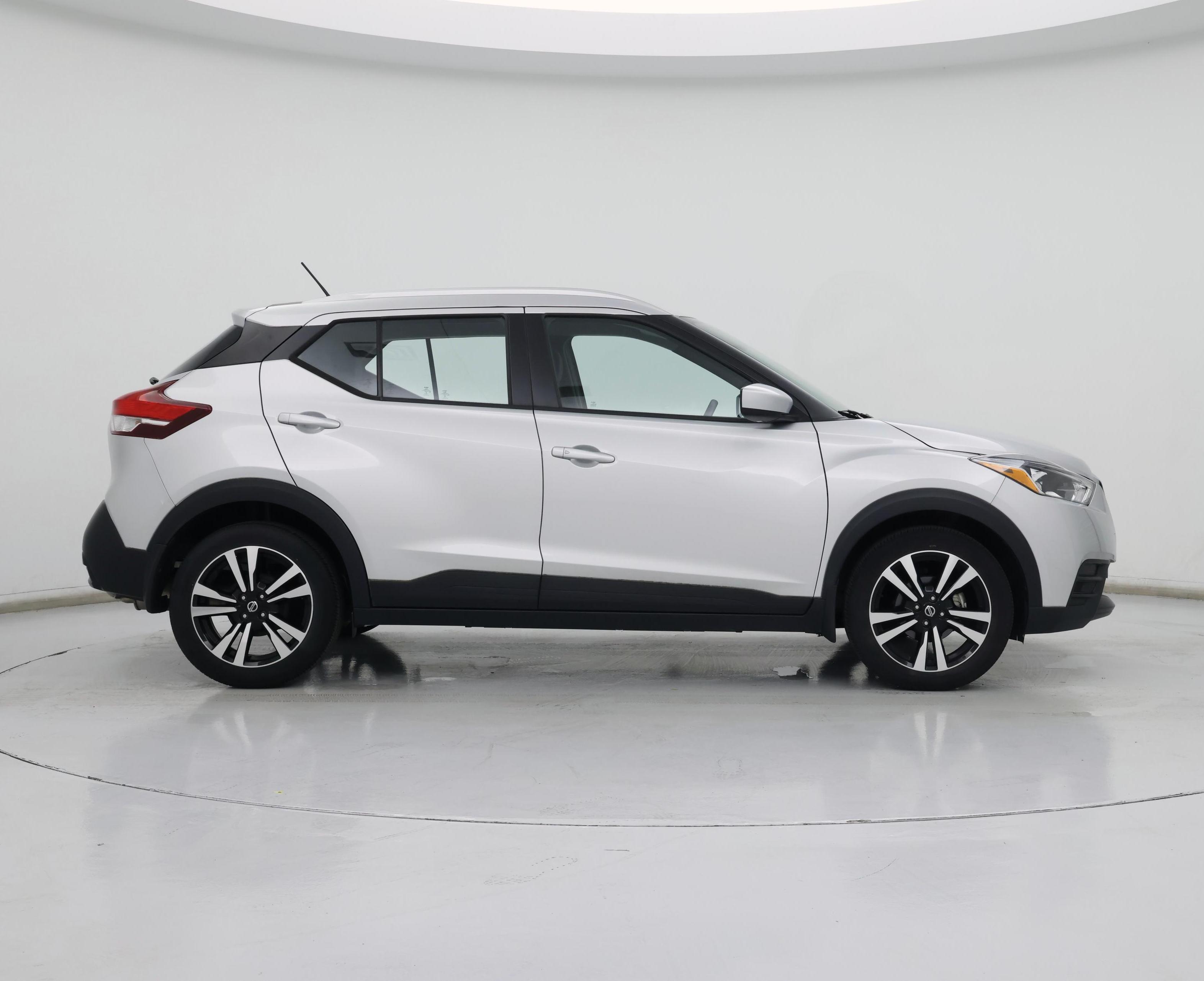 Thumbnail: 2018 Nissan Kicks - 7