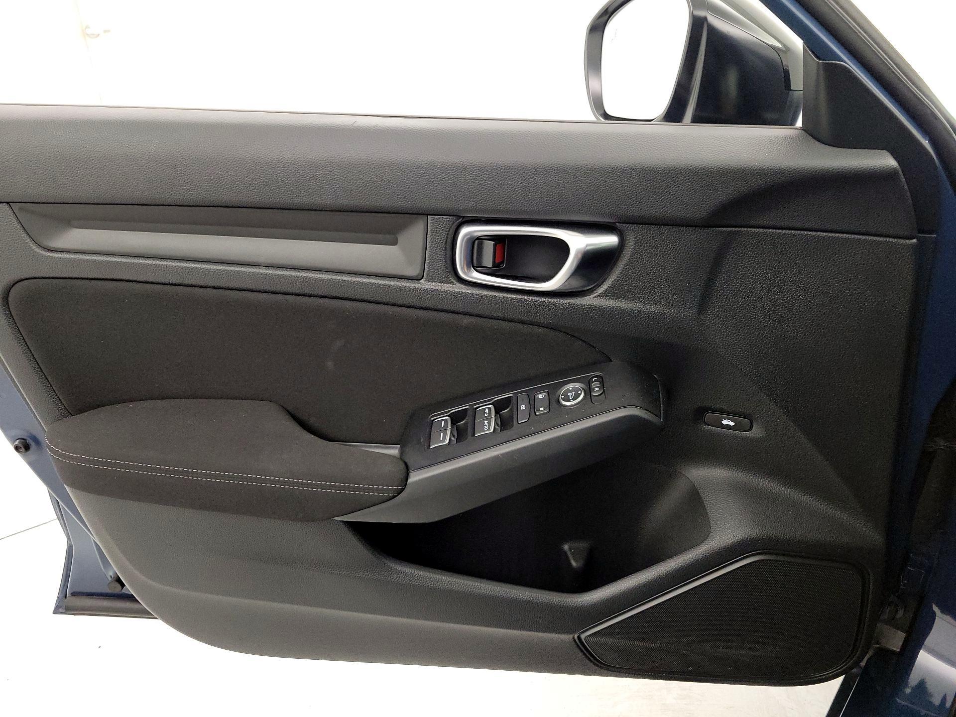 Thumbnail: 2025 Honda Civic - 12