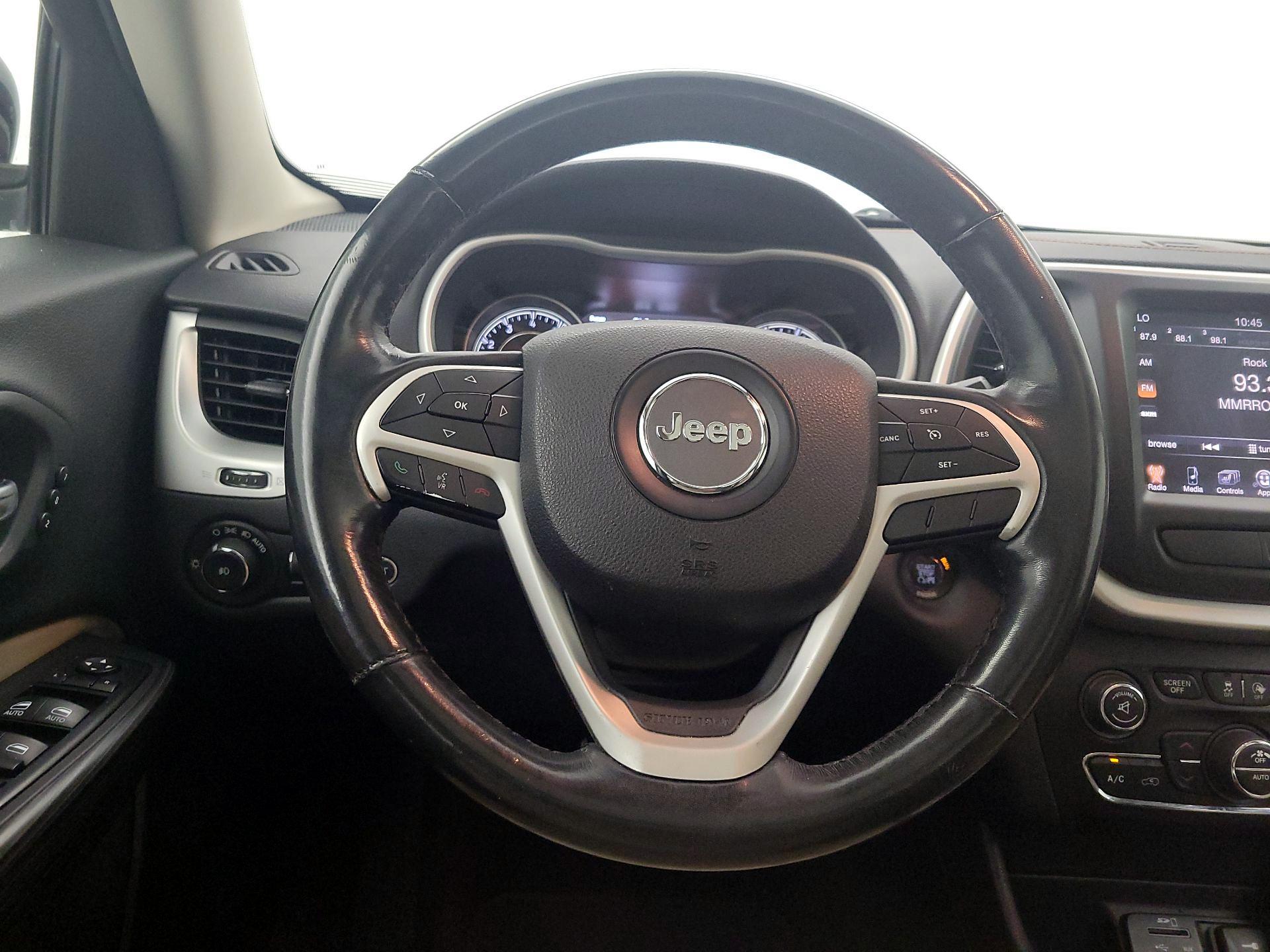 Thumbnail: 2015 Jeep Cherokee - 10