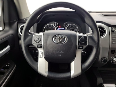 Steering Wheel & Instrument Cluster (On)