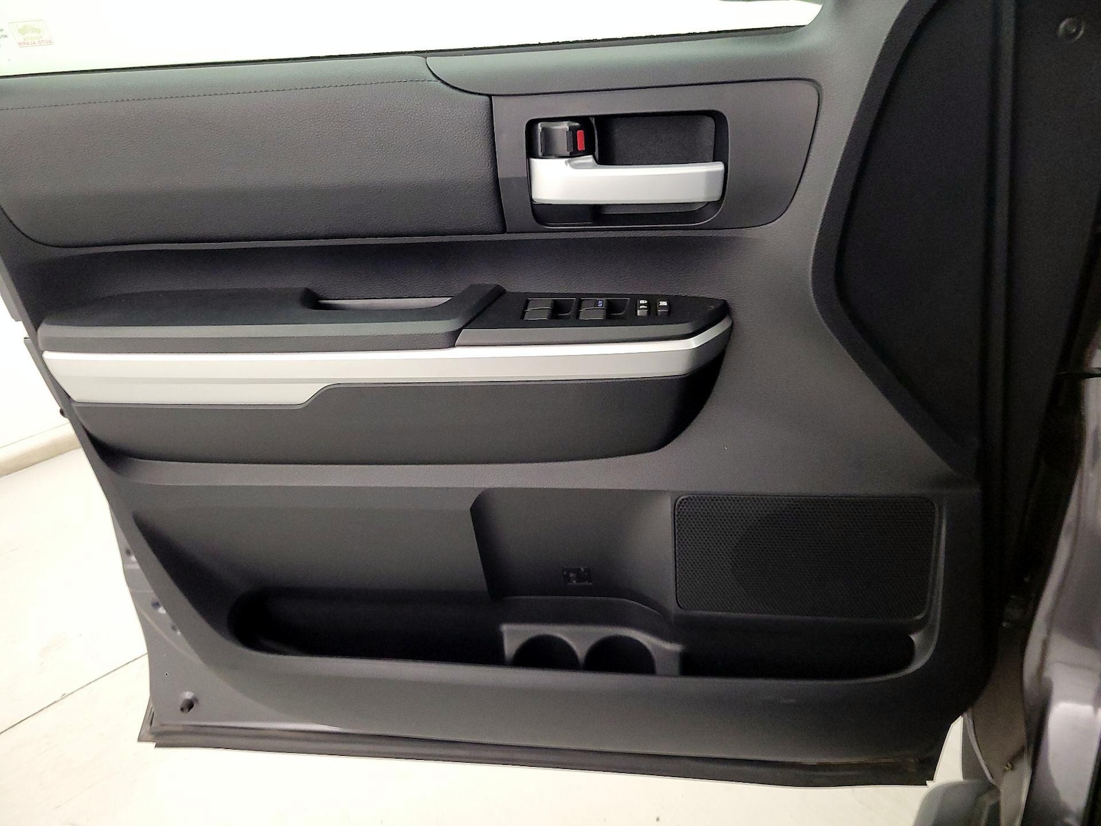 2016 Toyota Tundra SR5 - Photo 13