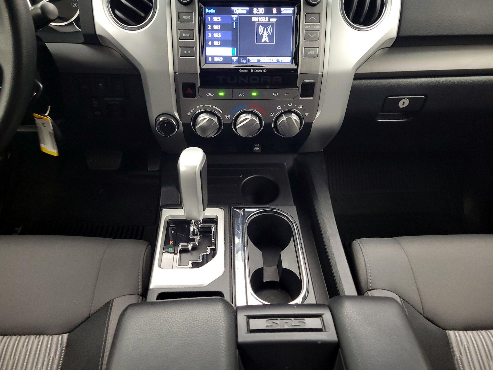 2016 Toyota Tundra SR5 - Photo 18