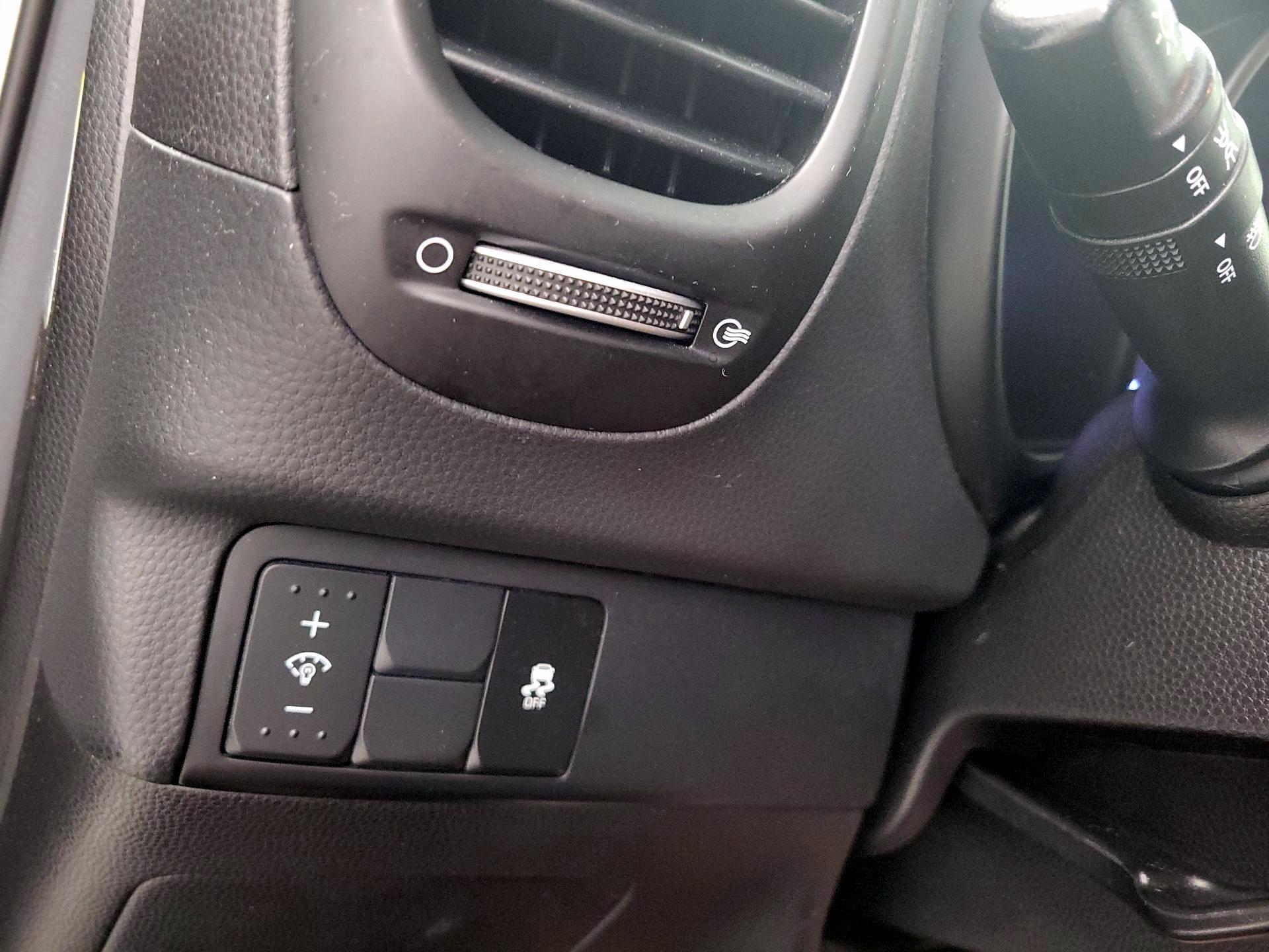 Thumbnail: 2017 Kia Soul - 13