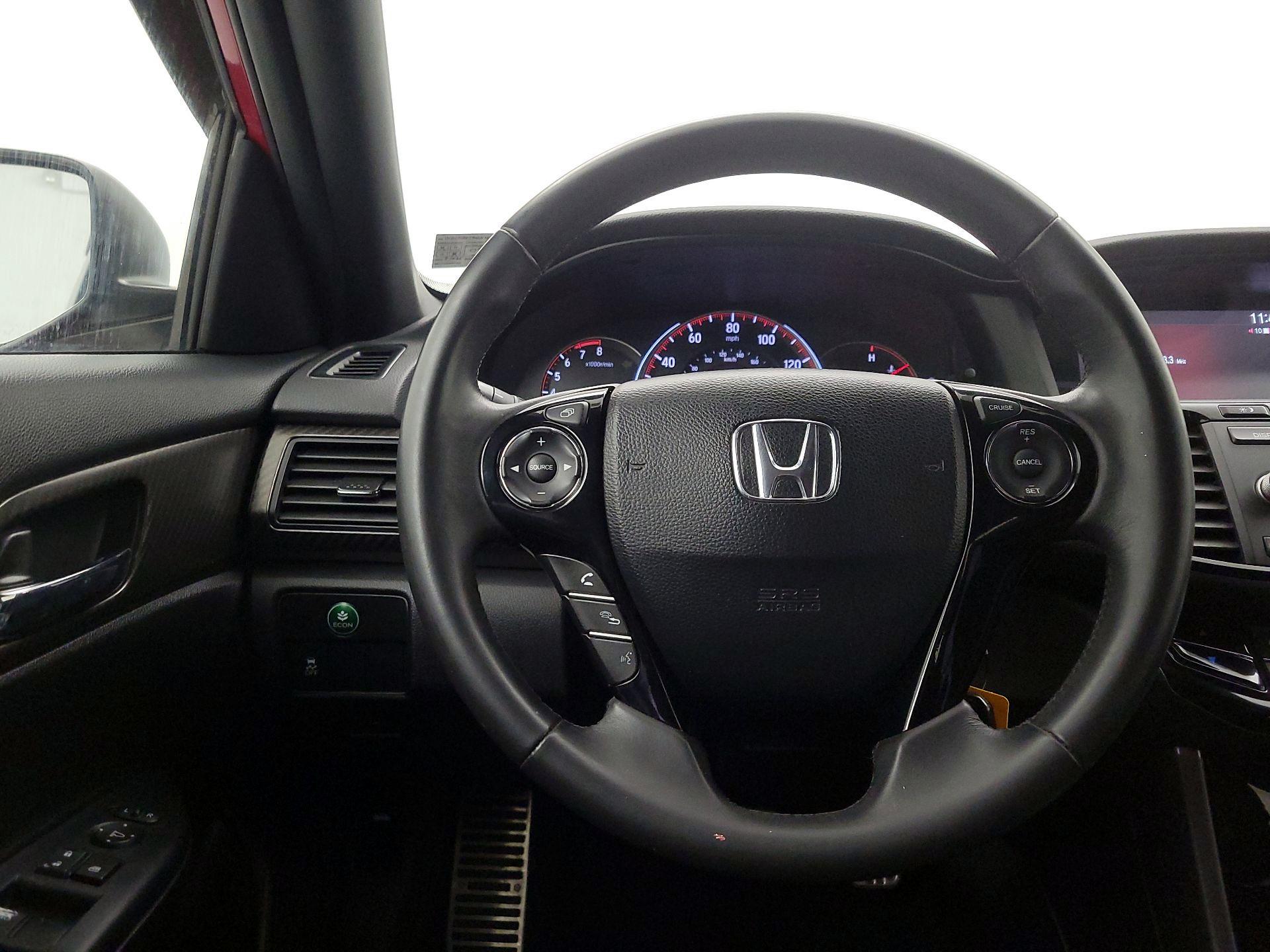 Thumbnail: 2016 Honda Accord - 10