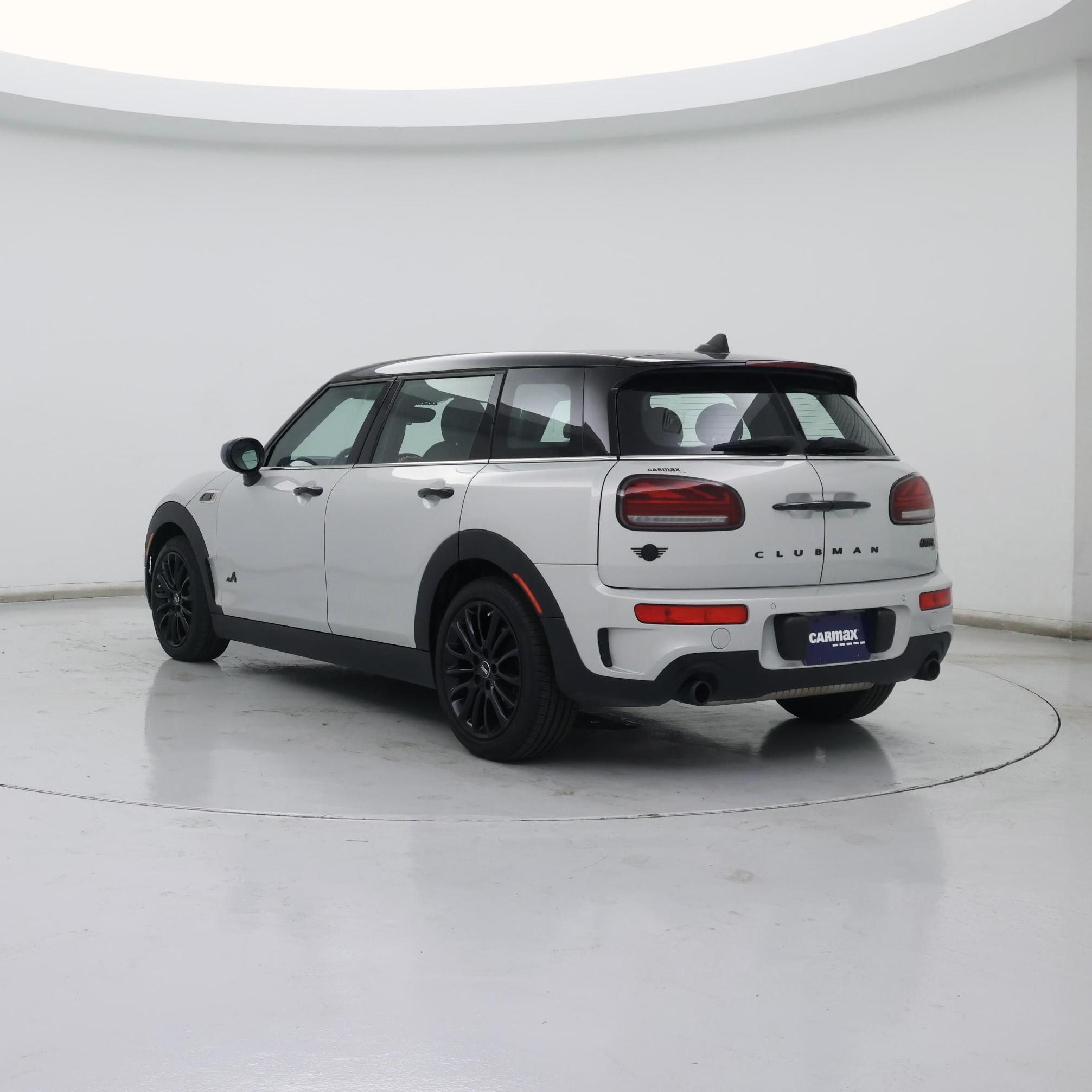 Thumbnail: 2023 MINI Cooper Clubman - 2