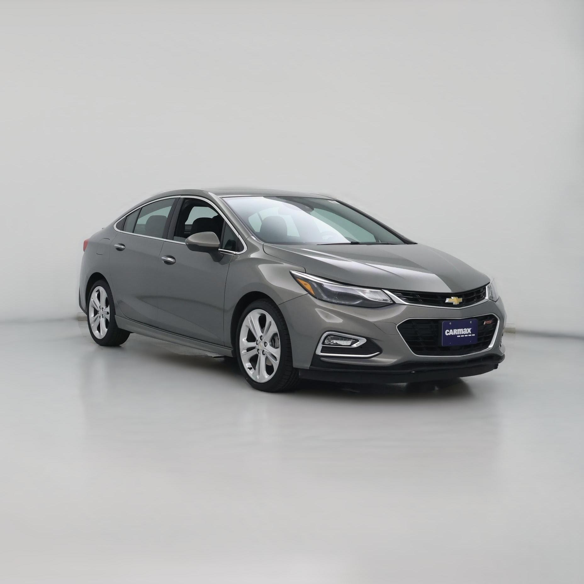 Thumbnail: 2017 Chevrolet Cruze - 1