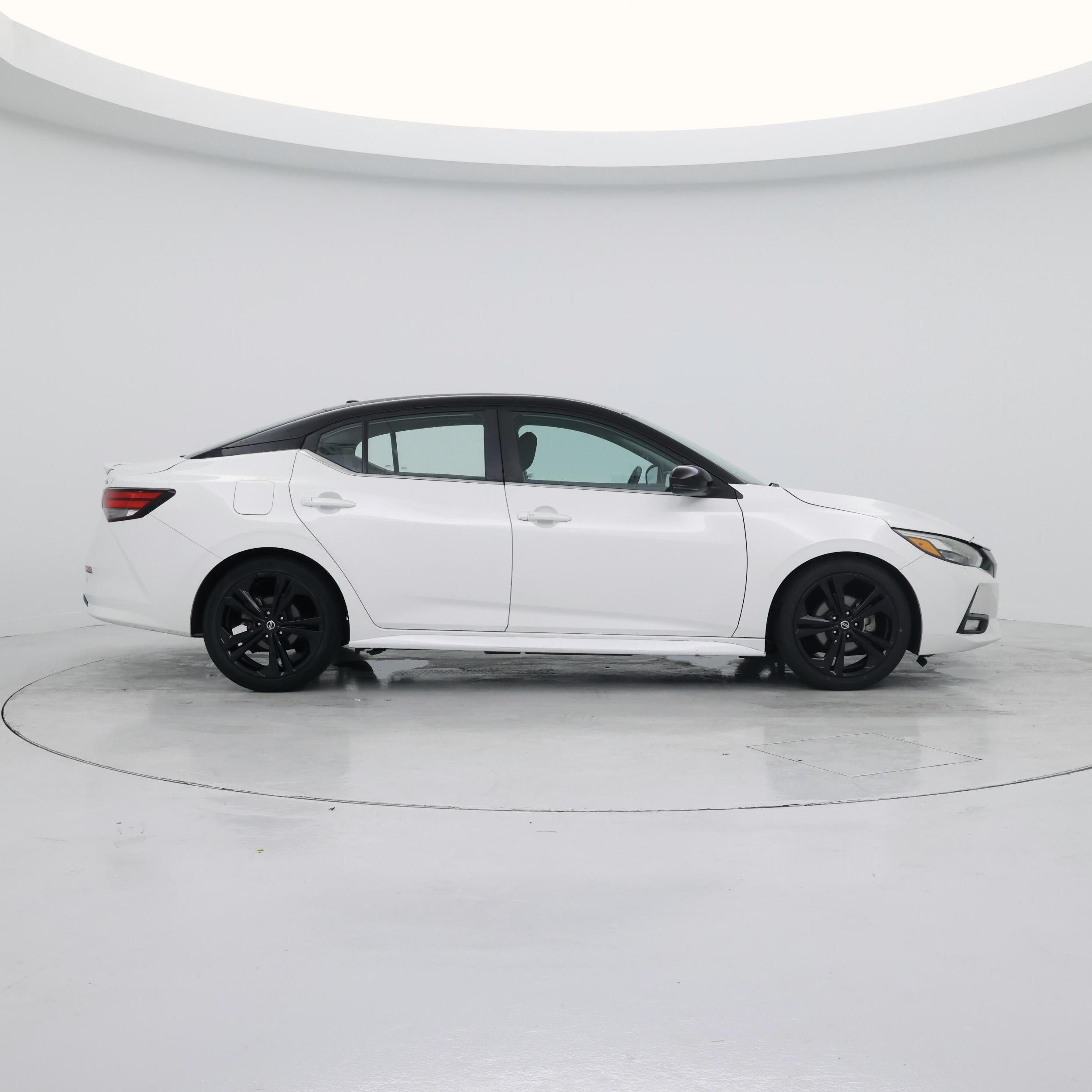 Thumbnail: 2020 Nissan Sentra - 7