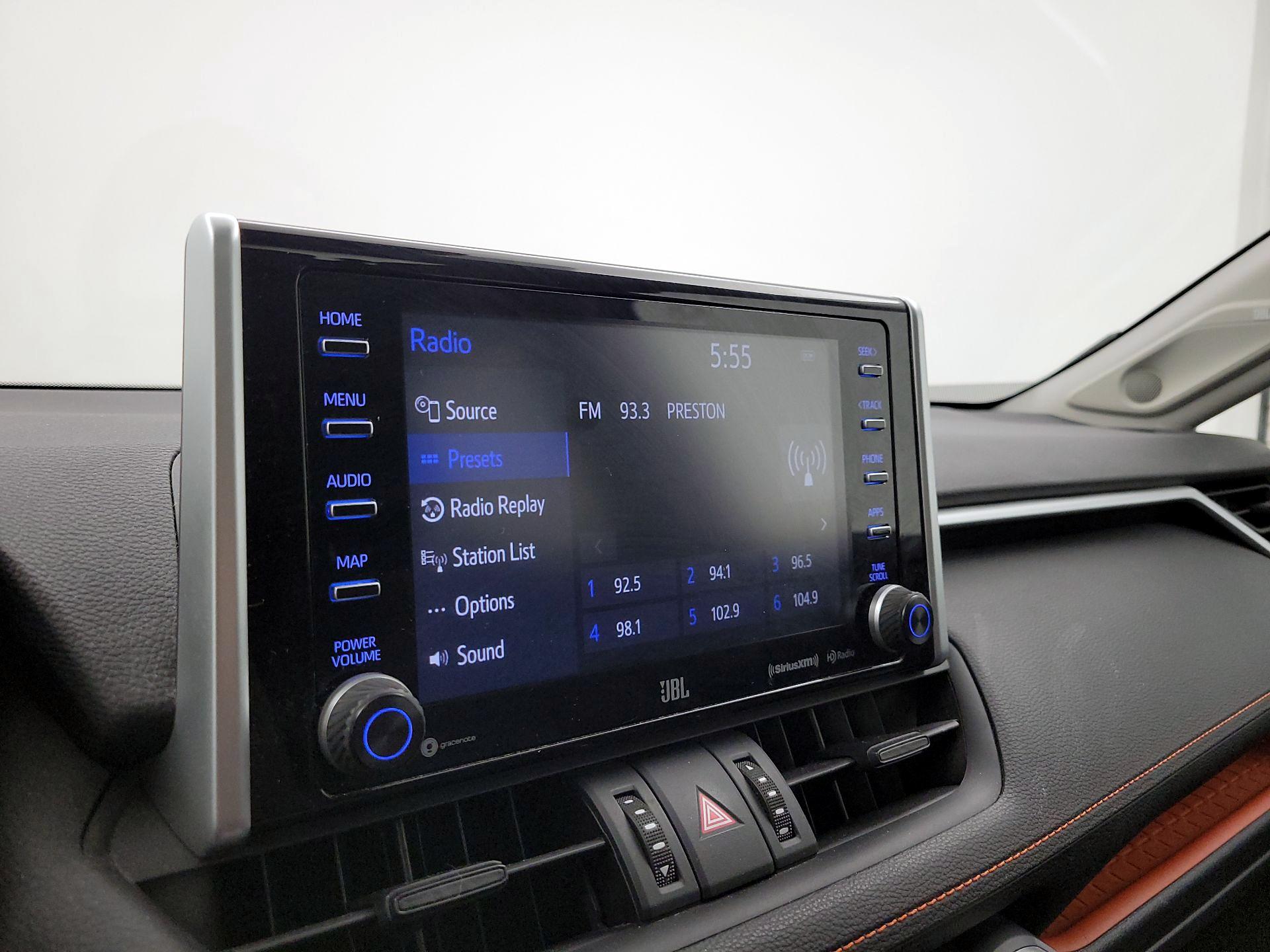 Thumbnail: 2019 Toyota RAV4 - 16