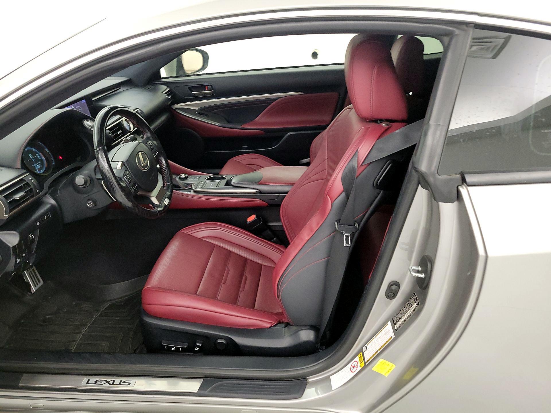 Thumbnail: 2016 Lexus RC - 11