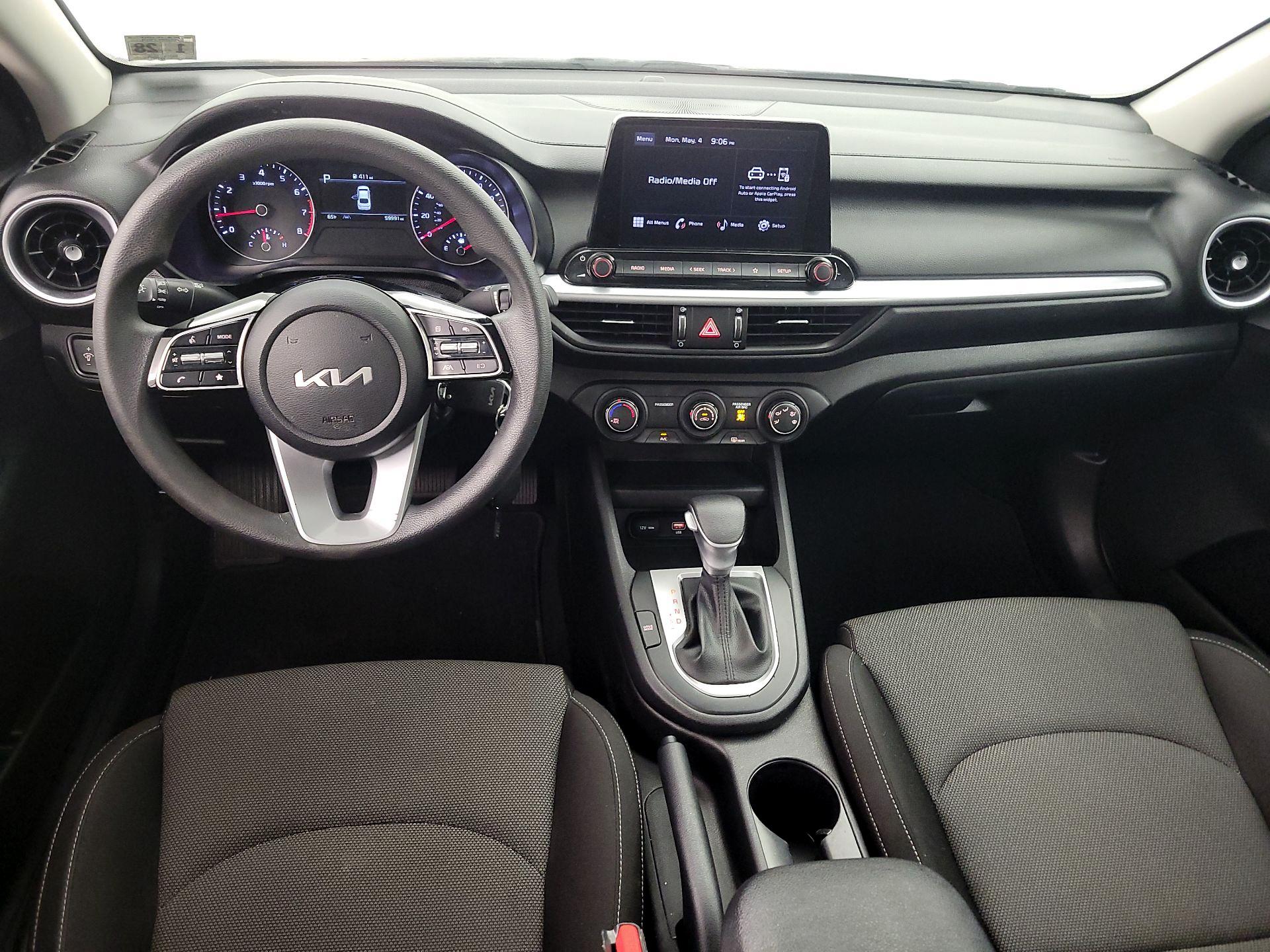 Thumbnail: 2023 Kia Forte - 9