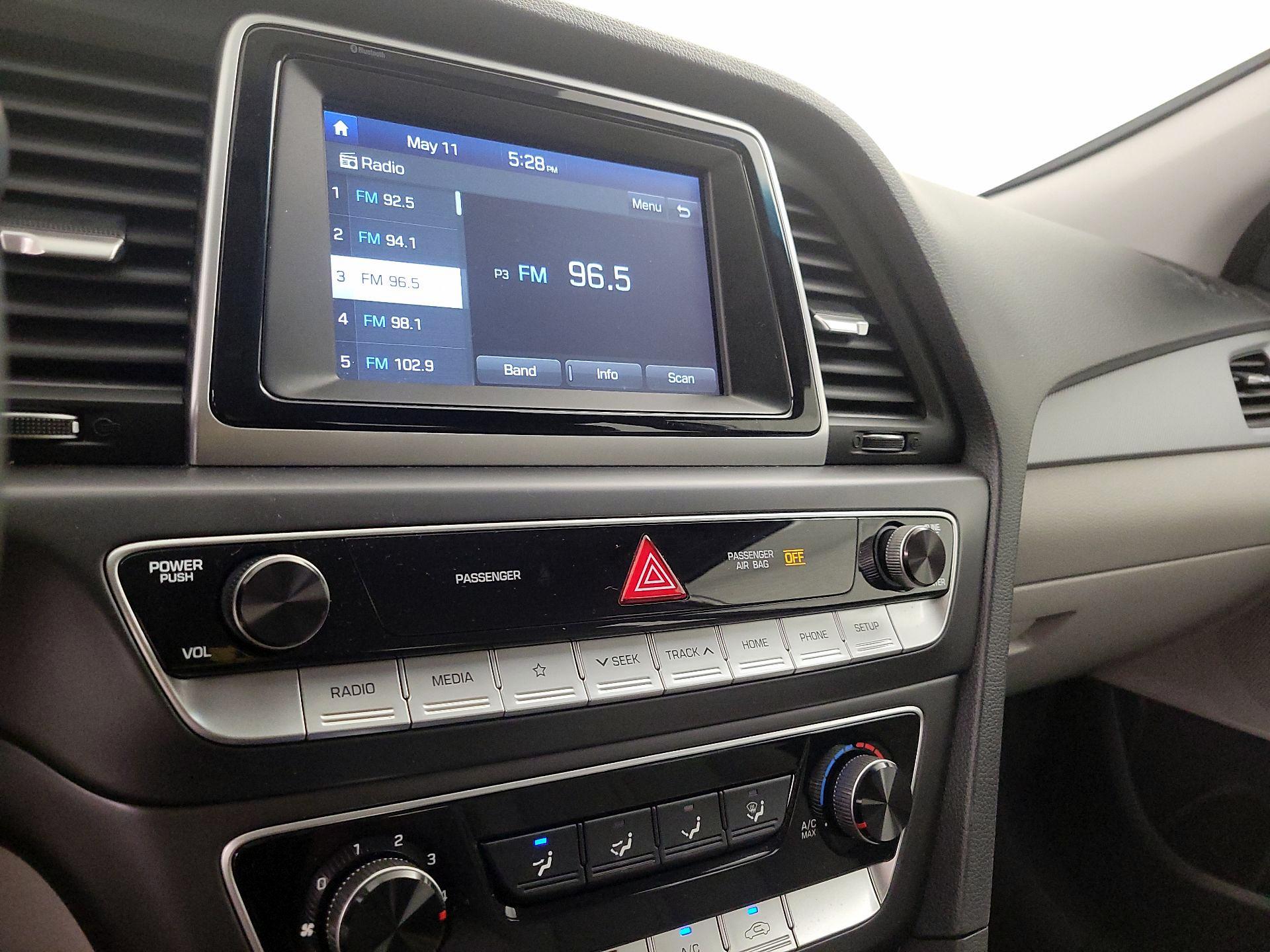 Thumbnail: 2019 Hyundai Sonata - 15