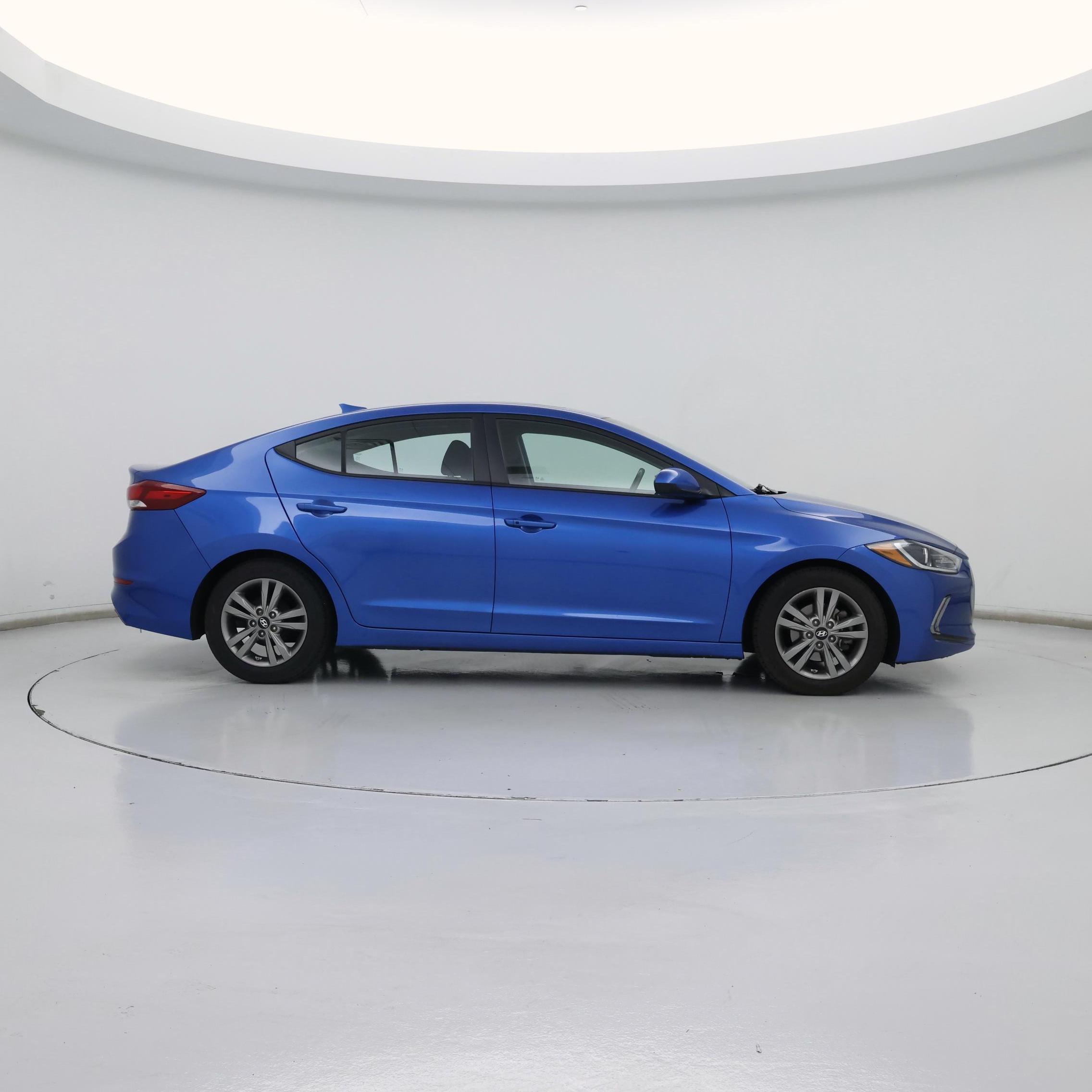 Thumbnail: 2017 Hyundai Elantra - 7