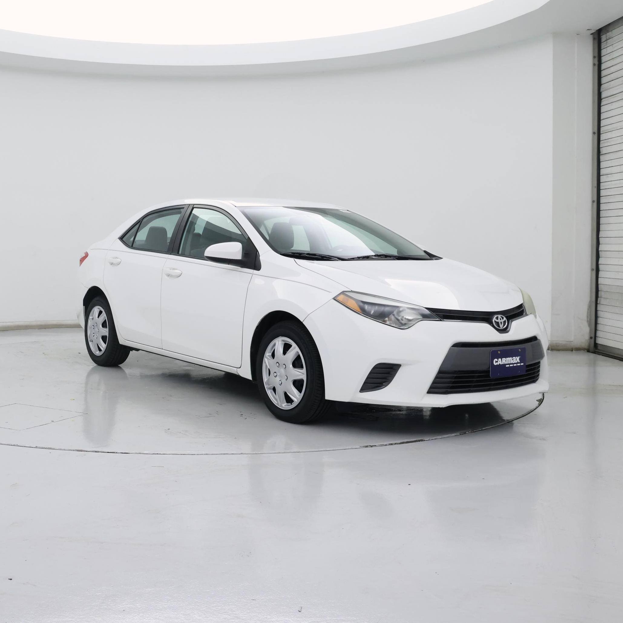 White 2015 Toyota Corolla Sedan Front-Wheel Drive Automatic