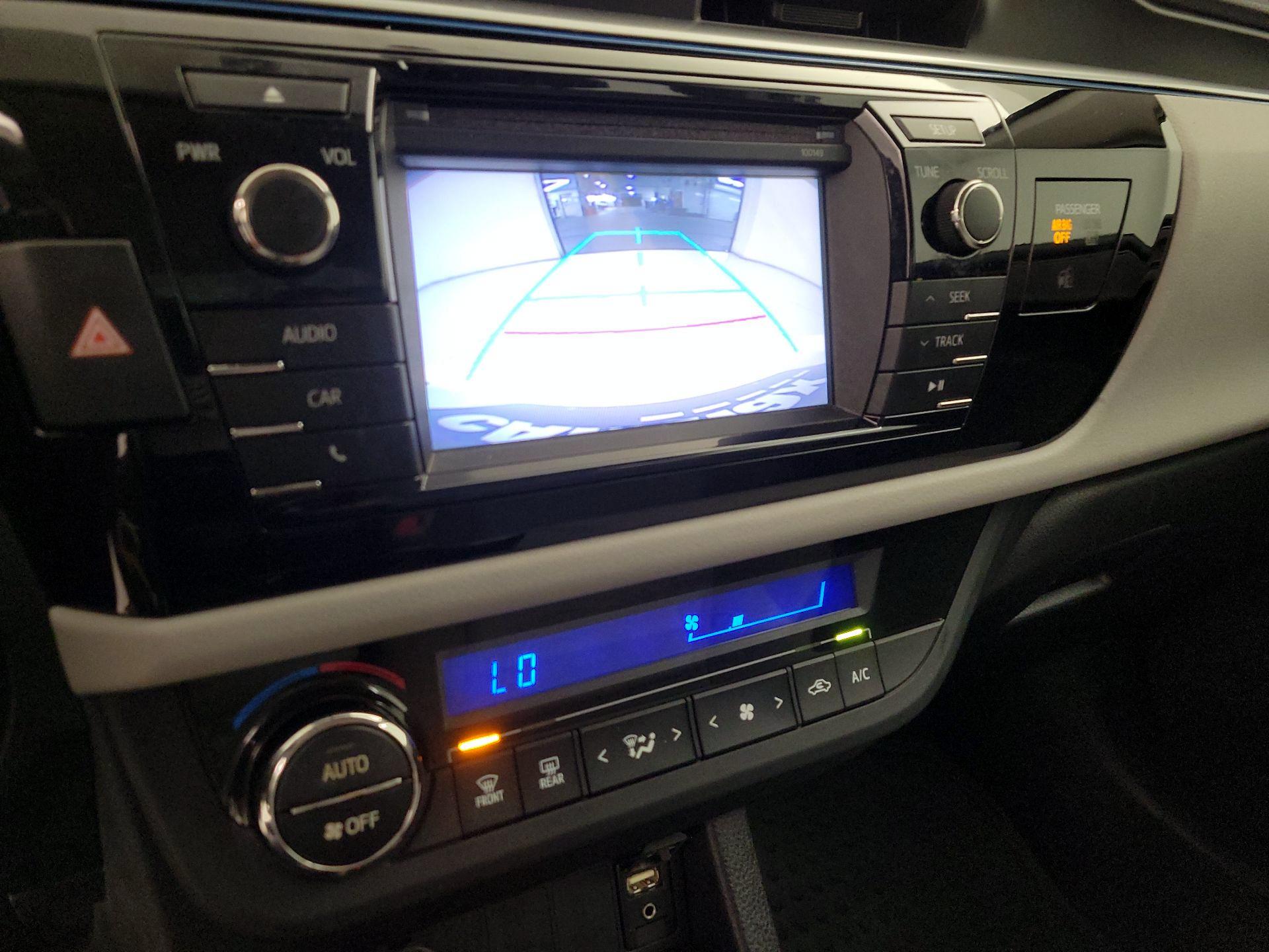 Thumbnail: 2015 Toyota Corolla - 14