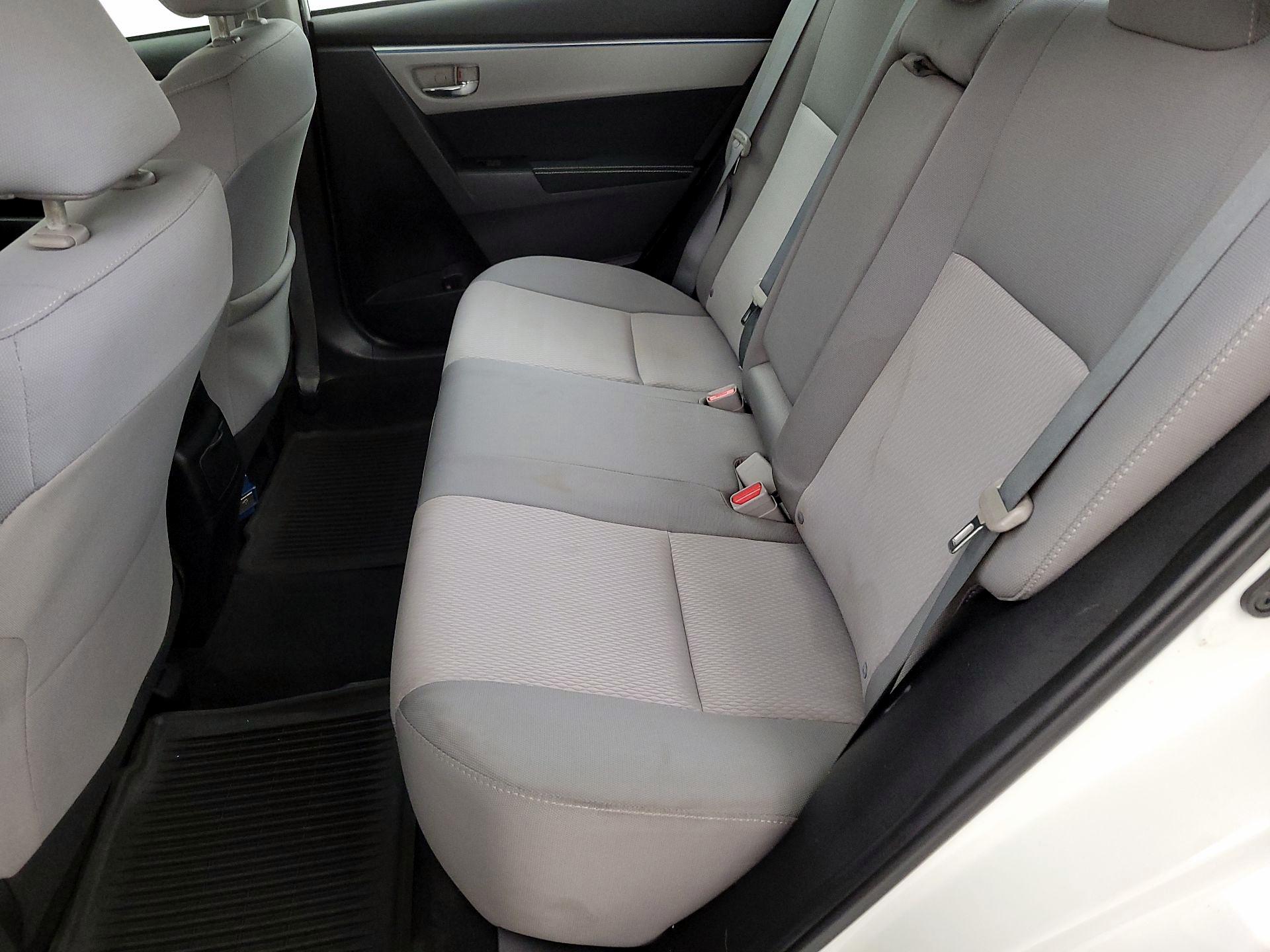Thumbnail: 2015 Toyota Corolla - 19