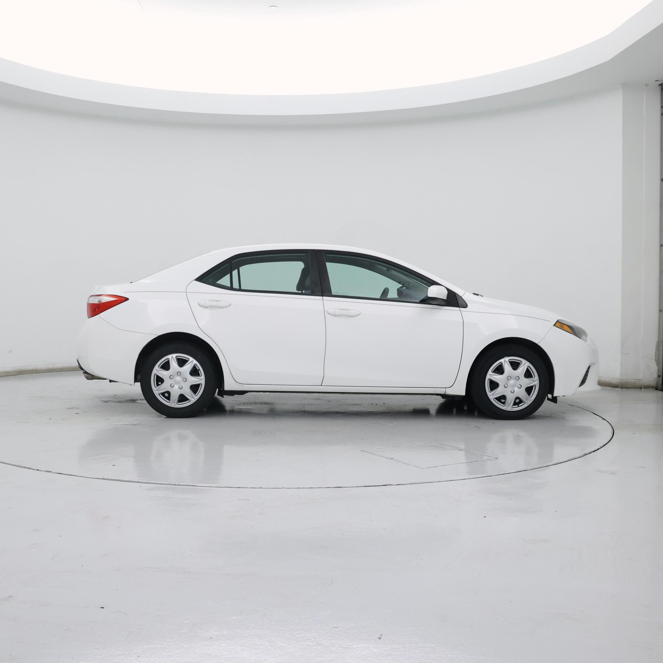 Thumbnail: 2015 Toyota Corolla - 7