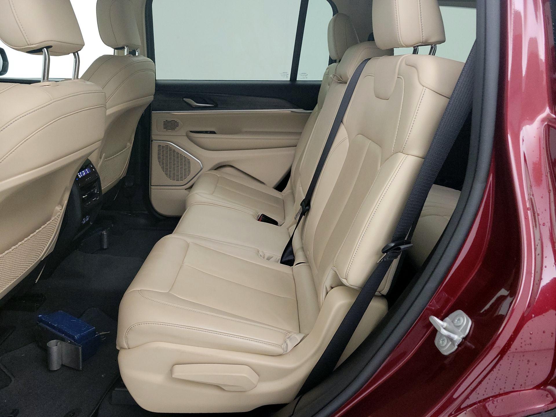 Thumbnail: 2021 Jeep Grand Cherokee L - 20