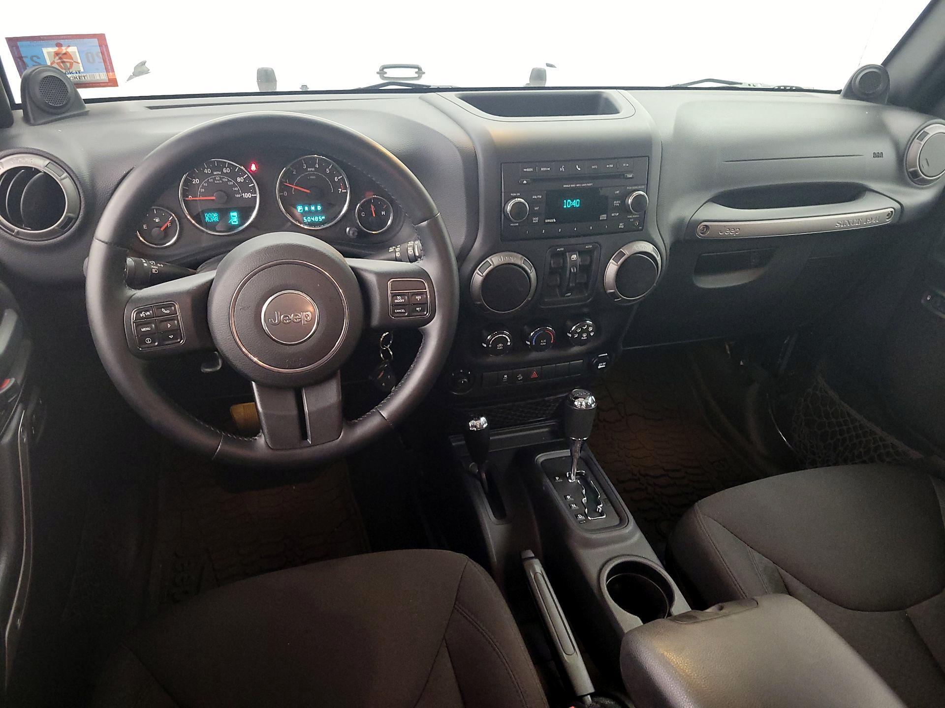 Thumbnail: 2014 Jeep Wrangler - 9