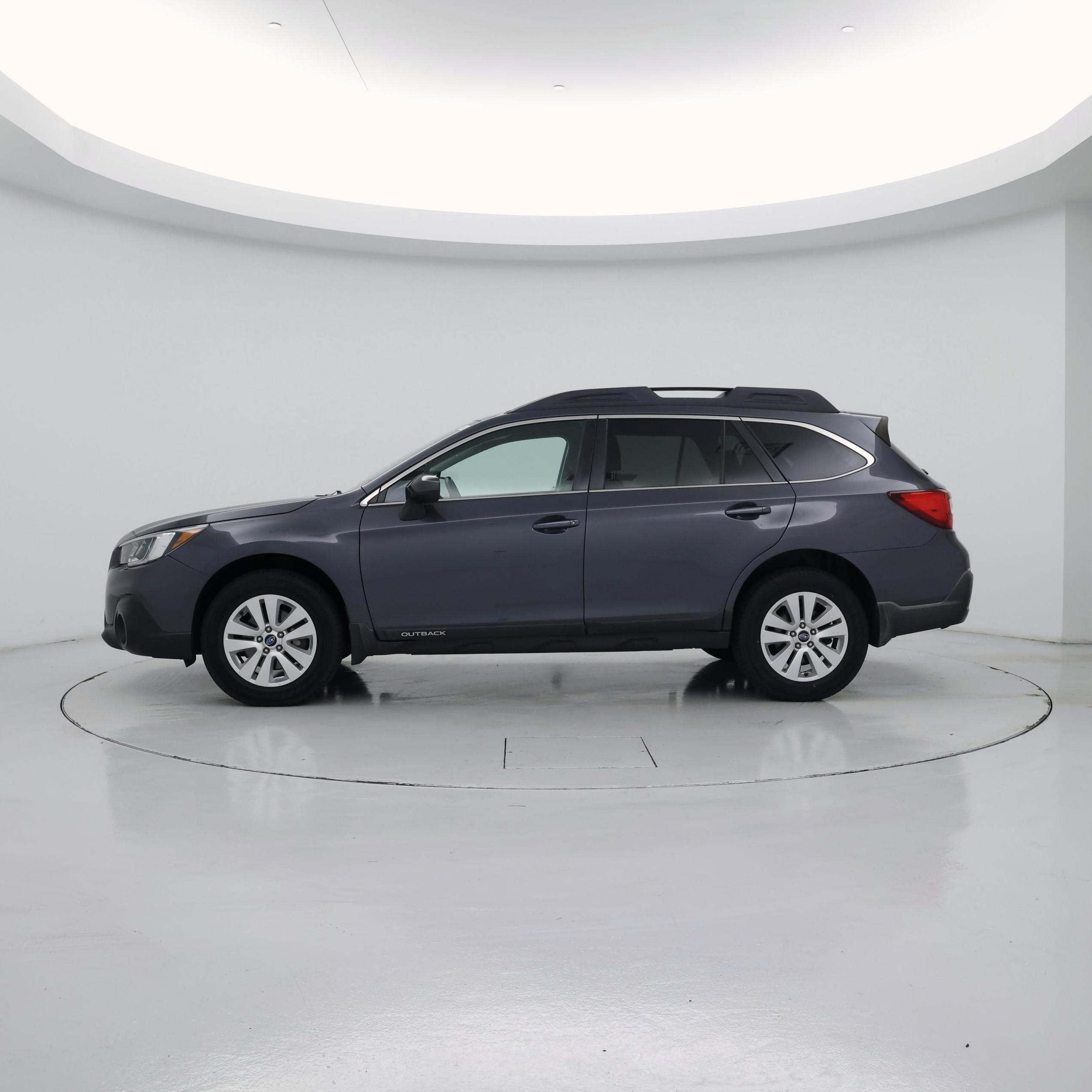 Thumbnail: 2019 Subaru Outback - 3
