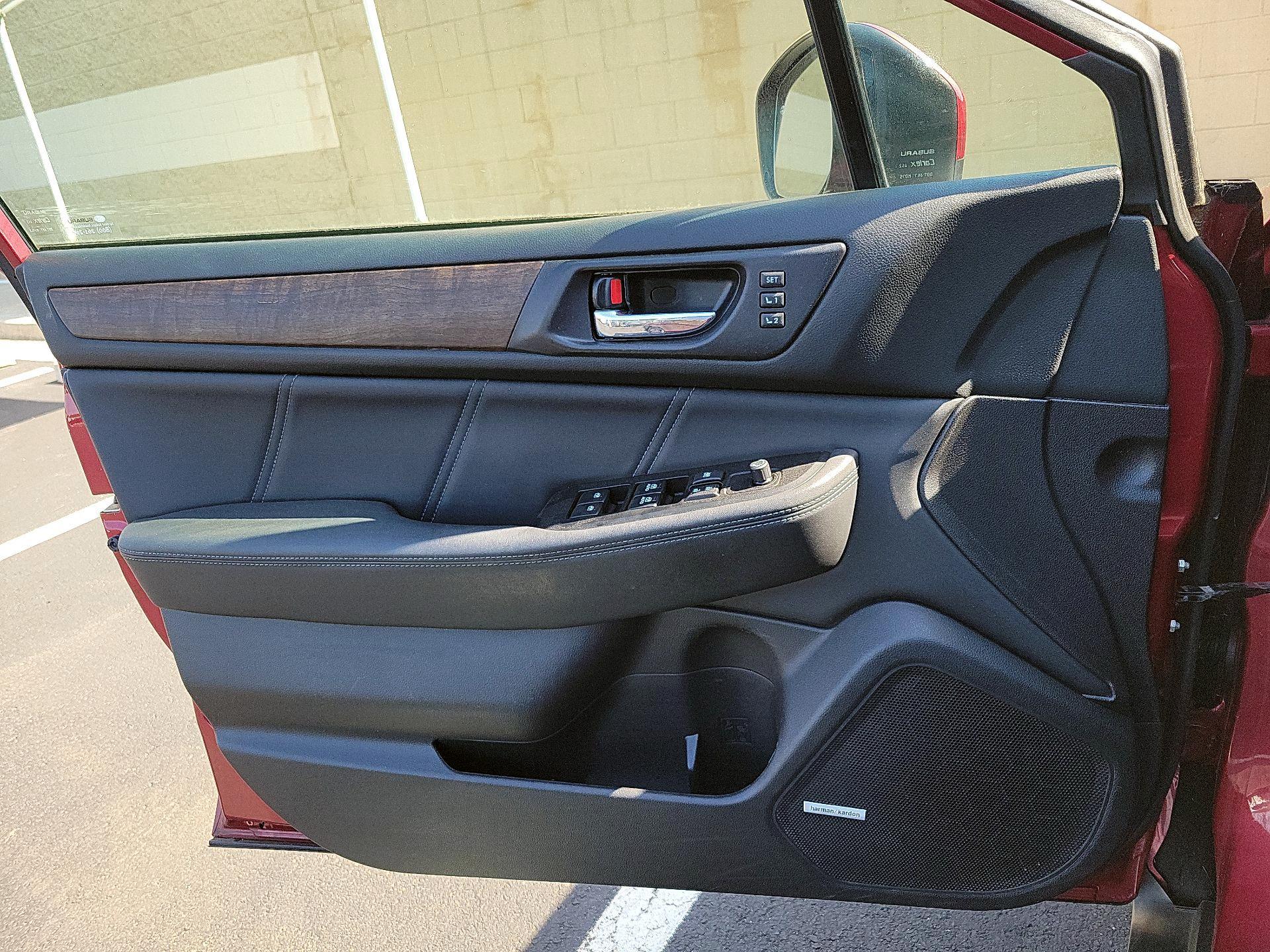 Thumbnail: 2018 Subaru Outback - 10