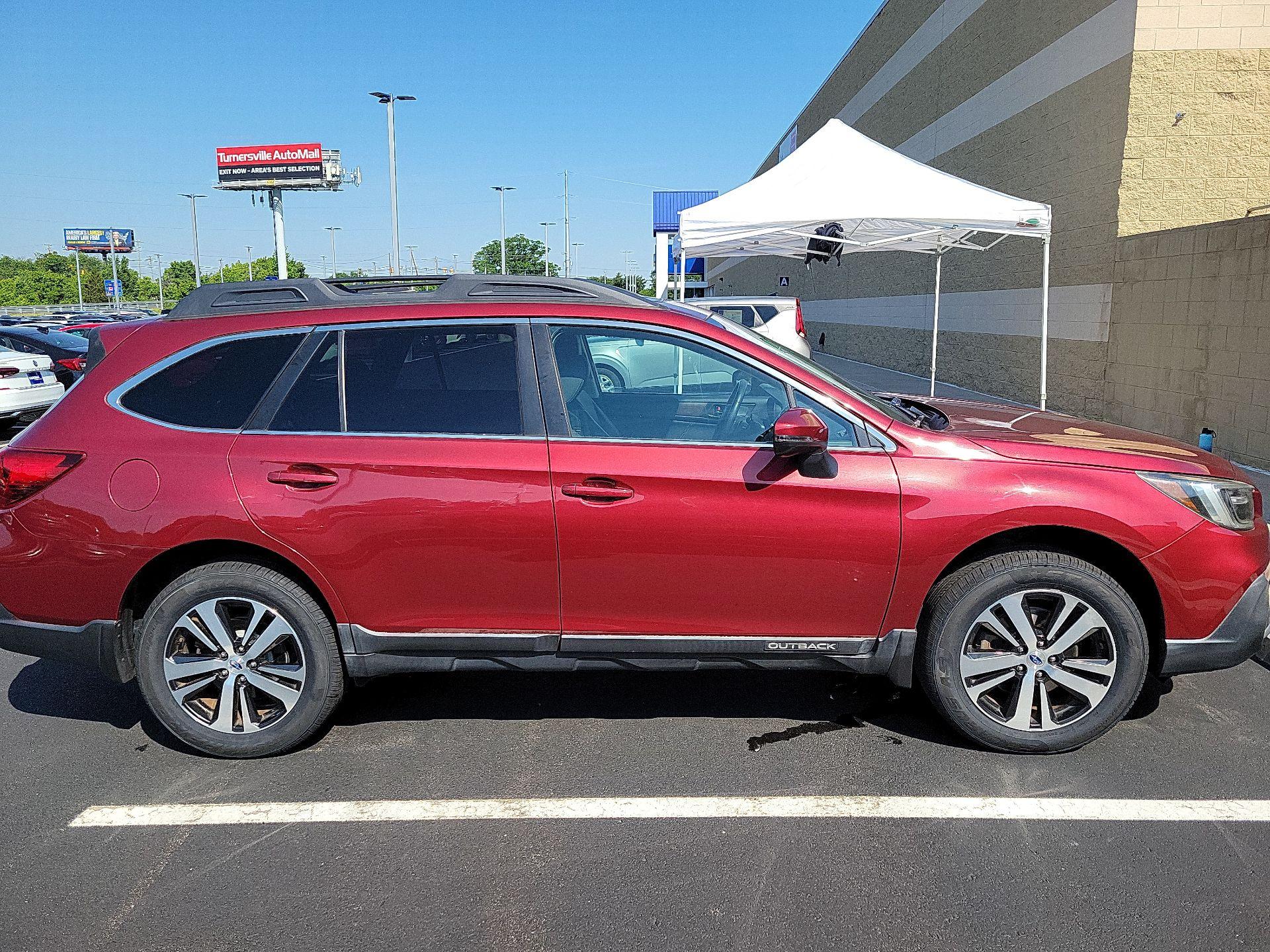 Thumbnail: 2018 Subaru Outback - 4
