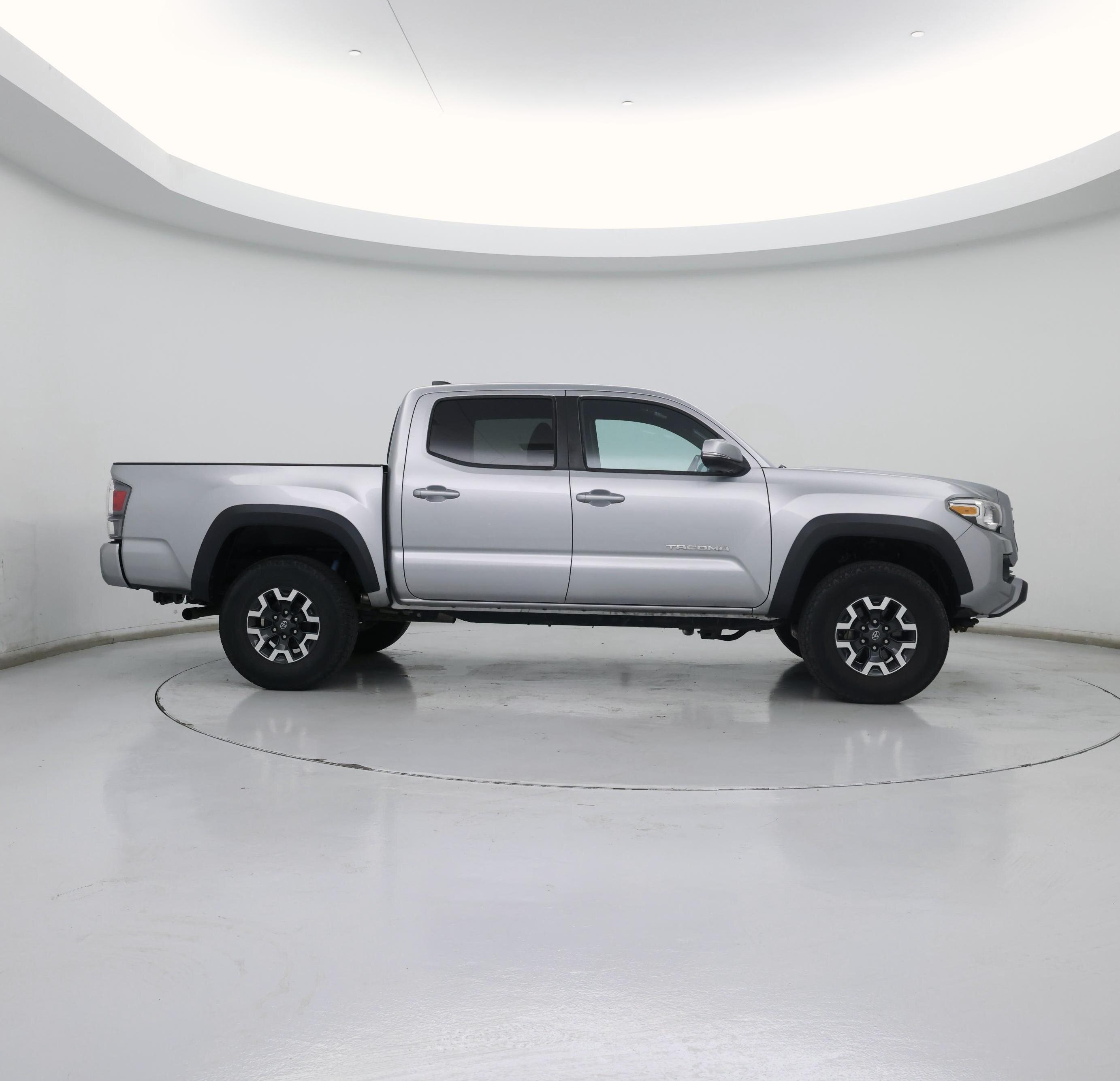 Thumbnail: 2021 Toyota Tacoma - 7