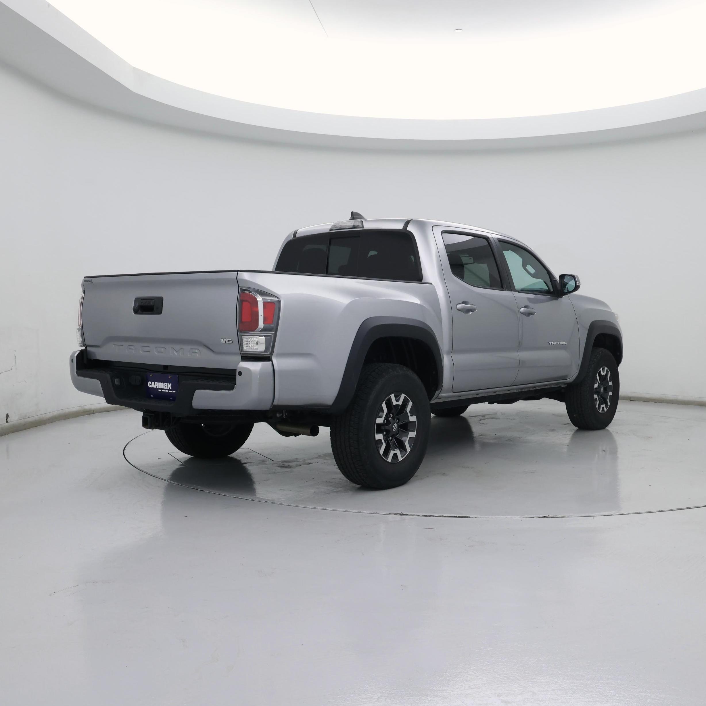 Thumbnail: 2021 Toyota Tacoma - 8