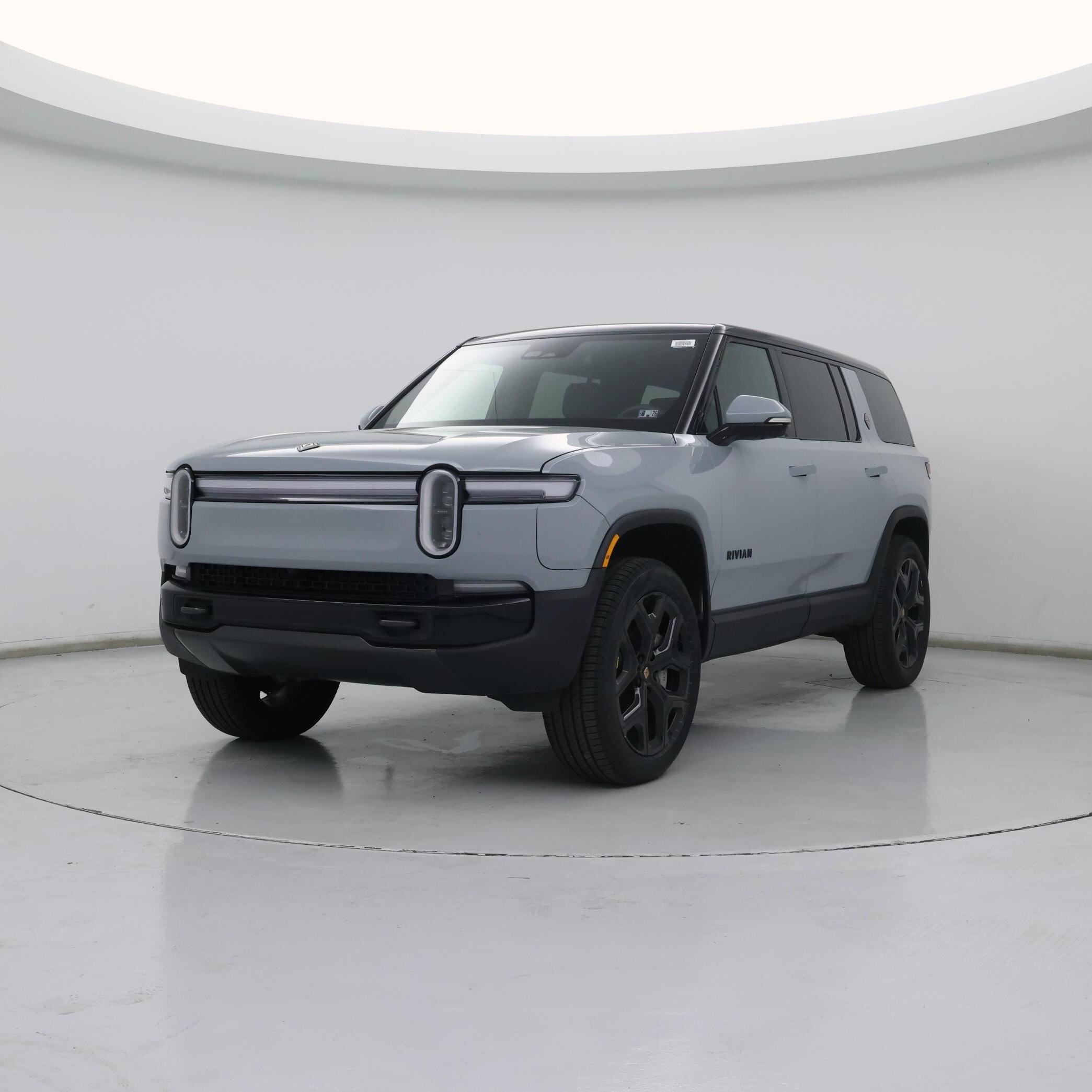 Thumbnail: 2025 Rivian R1S - 4