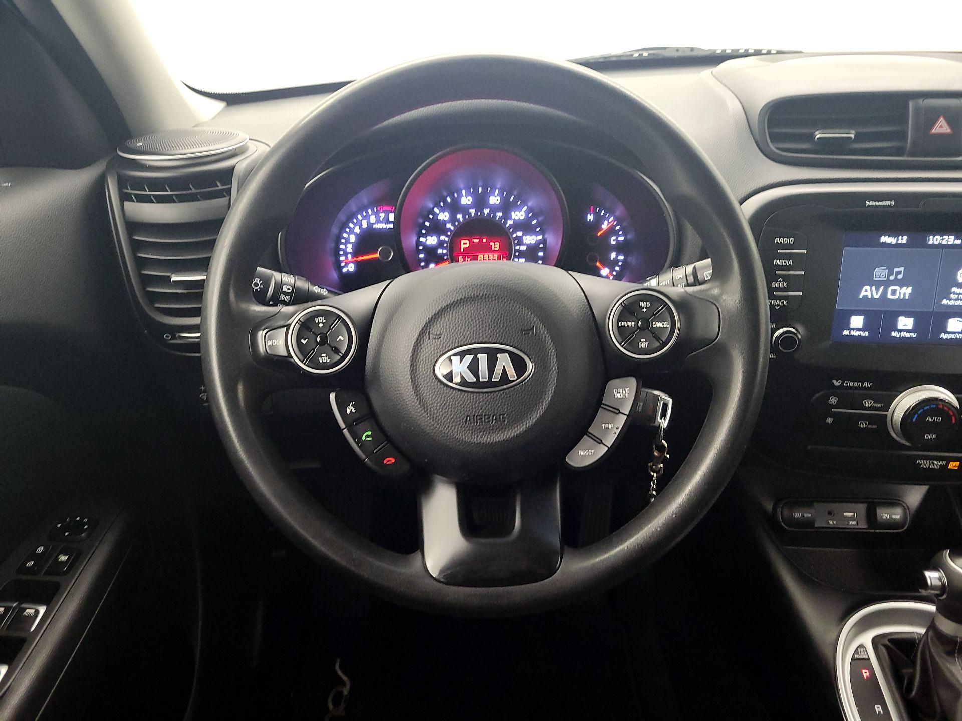 Thumbnail: 2019 Kia Soul - 10