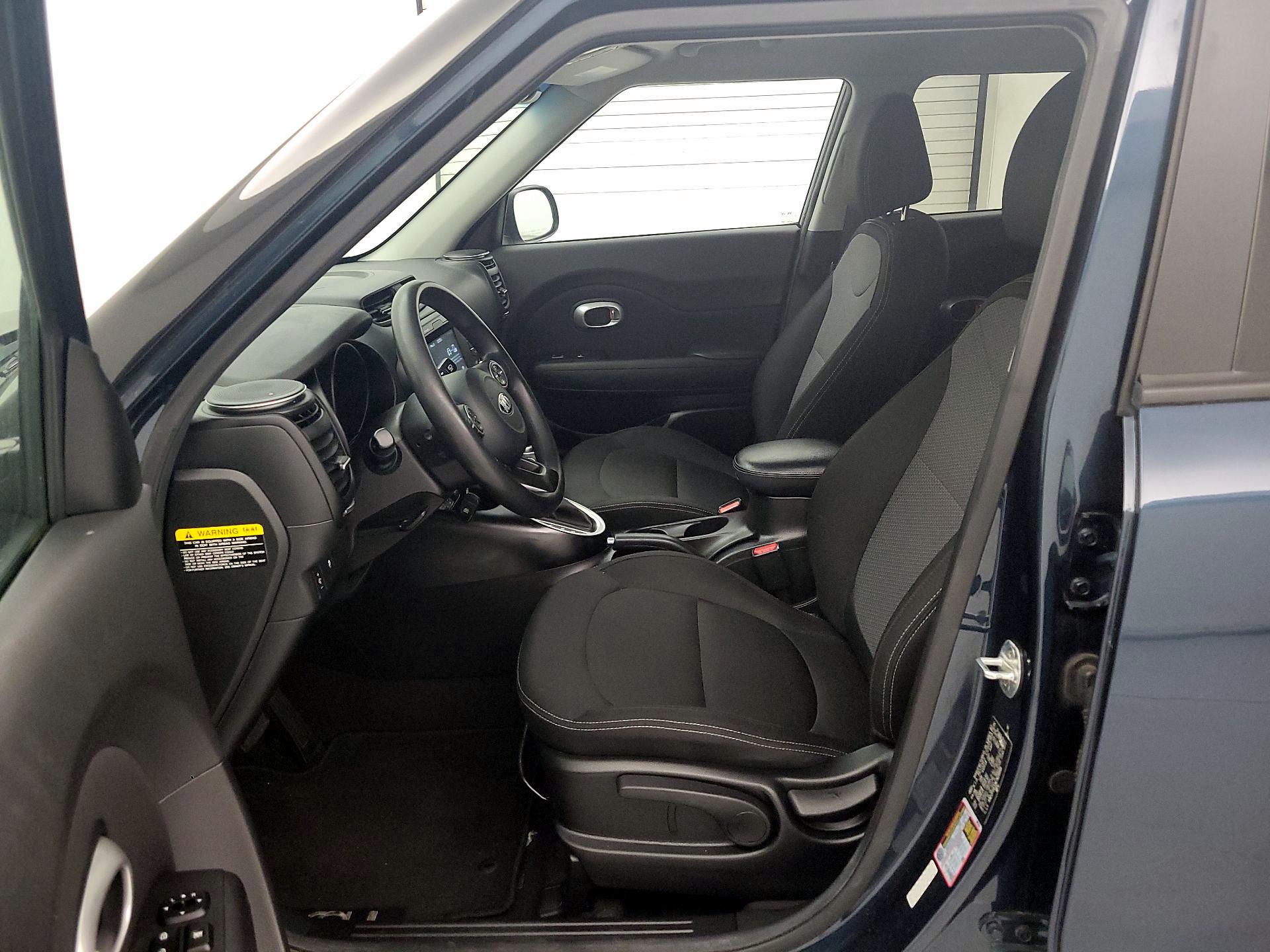 Thumbnail: 2019 Kia Soul - 11