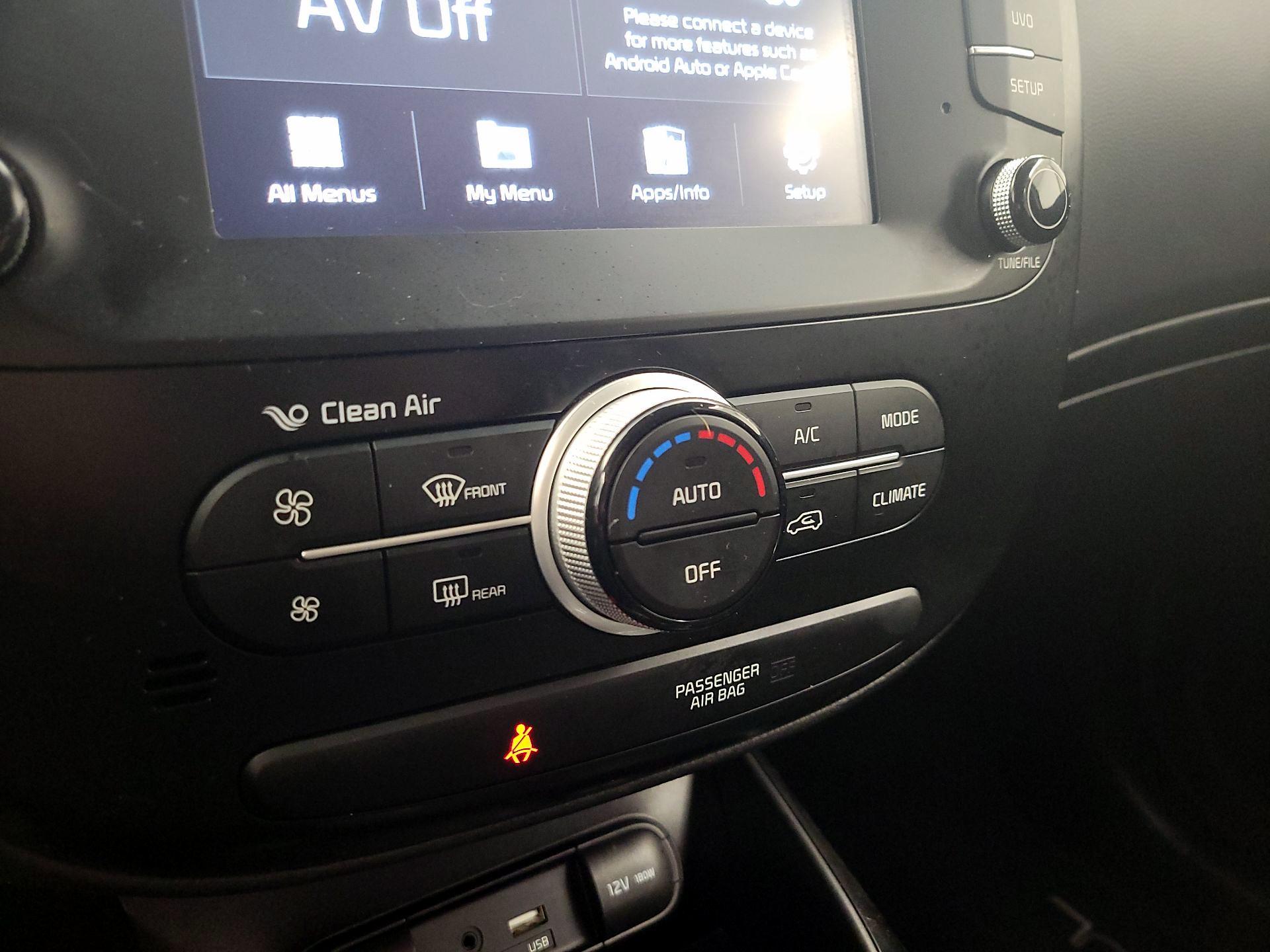 Thumbnail: 2019 Kia Soul - 15