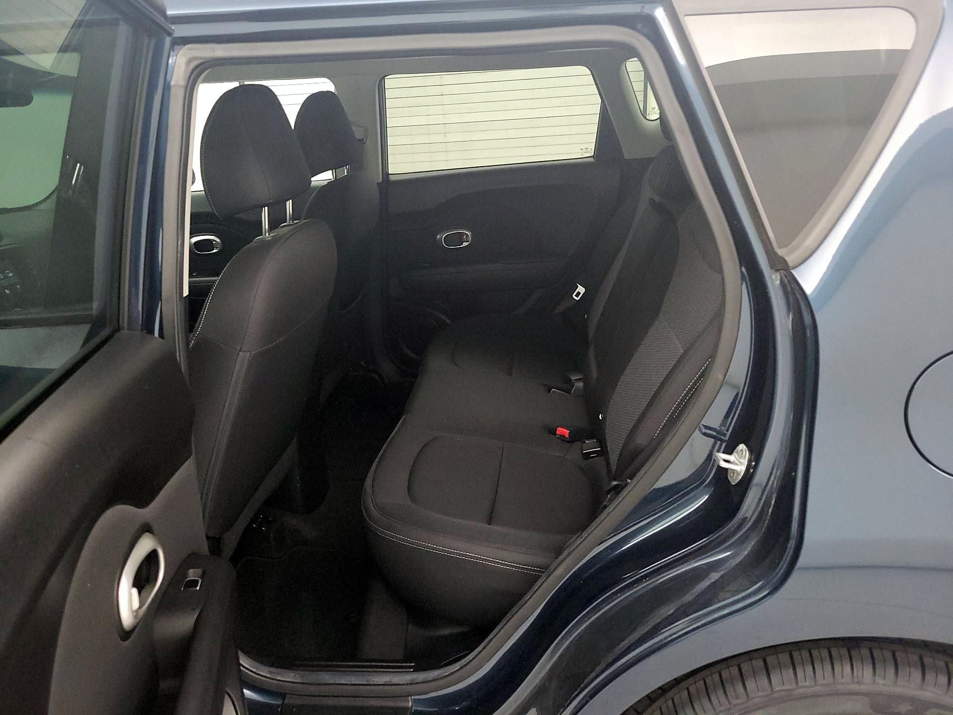 Thumbnail: 2019 Kia Soul - 18