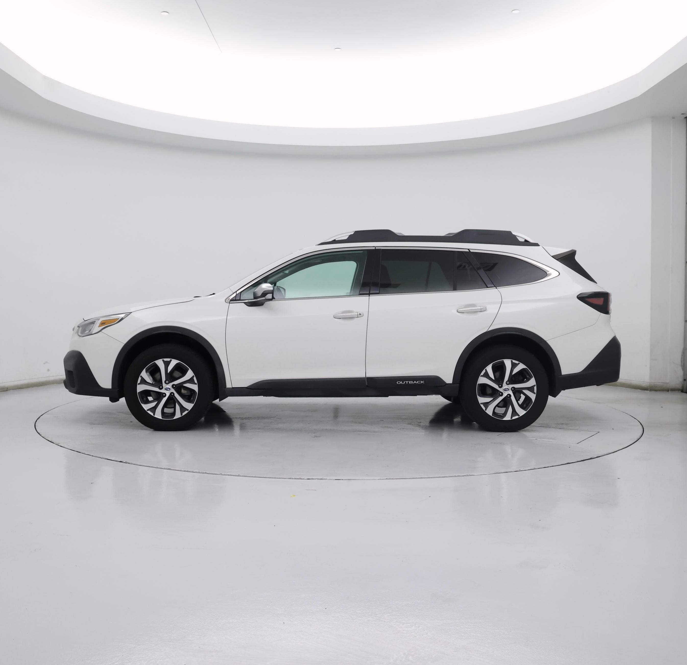 Thumbnail: 2022 Subaru Outback - 3