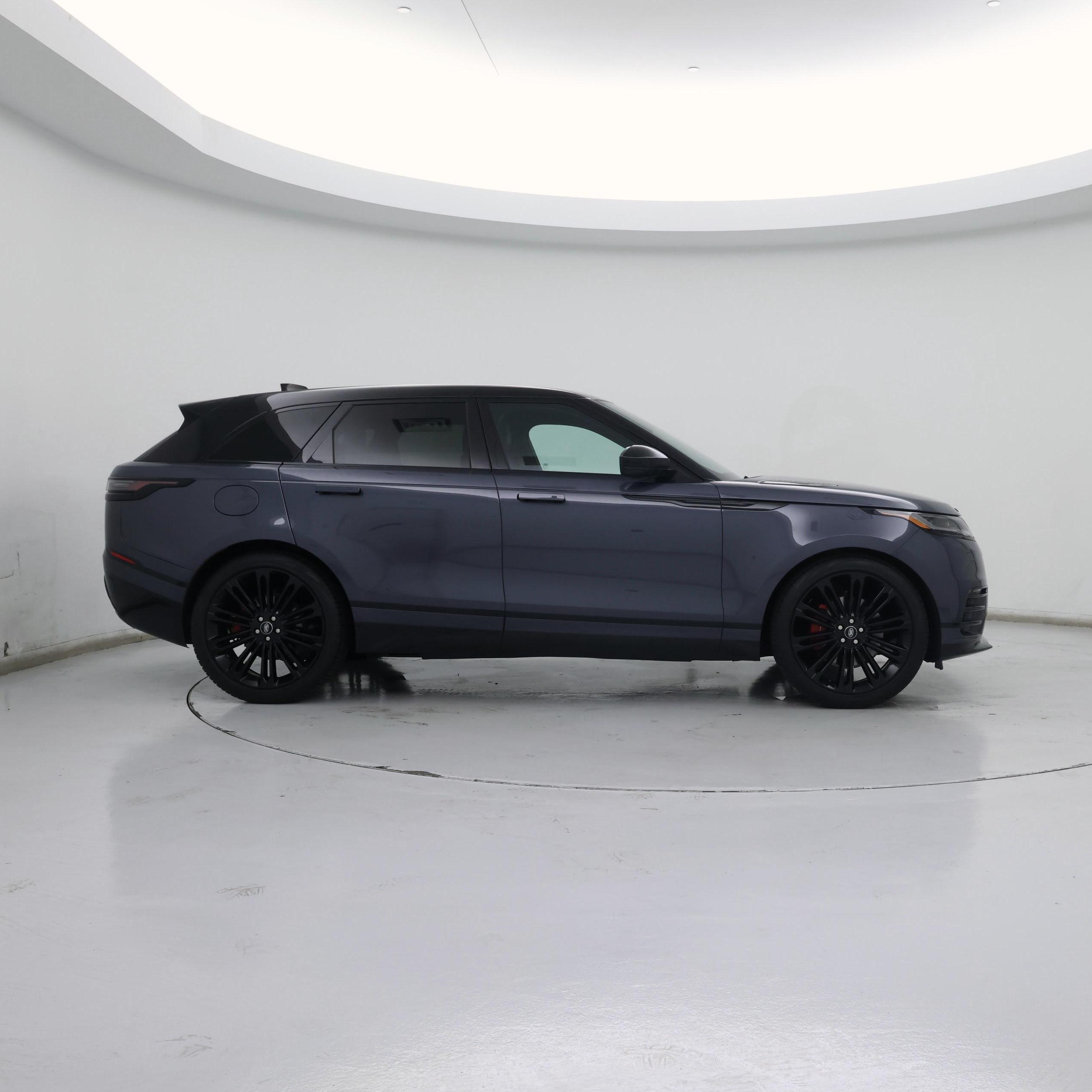 Thumbnail: 2025 Land Rover Range Rover Velar - 7